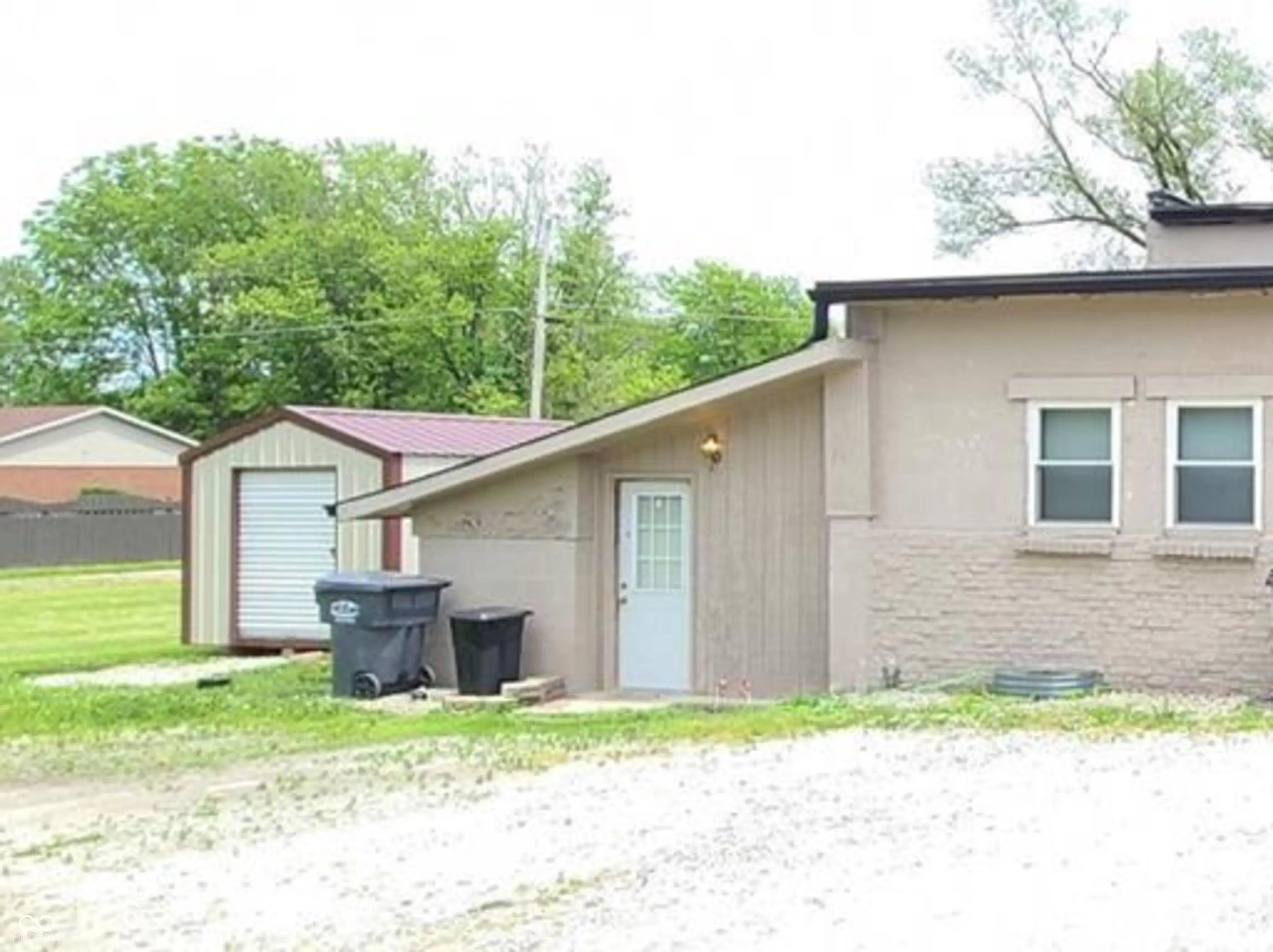 Photo of 712 Ranike Drive Anderson, IN 46012
