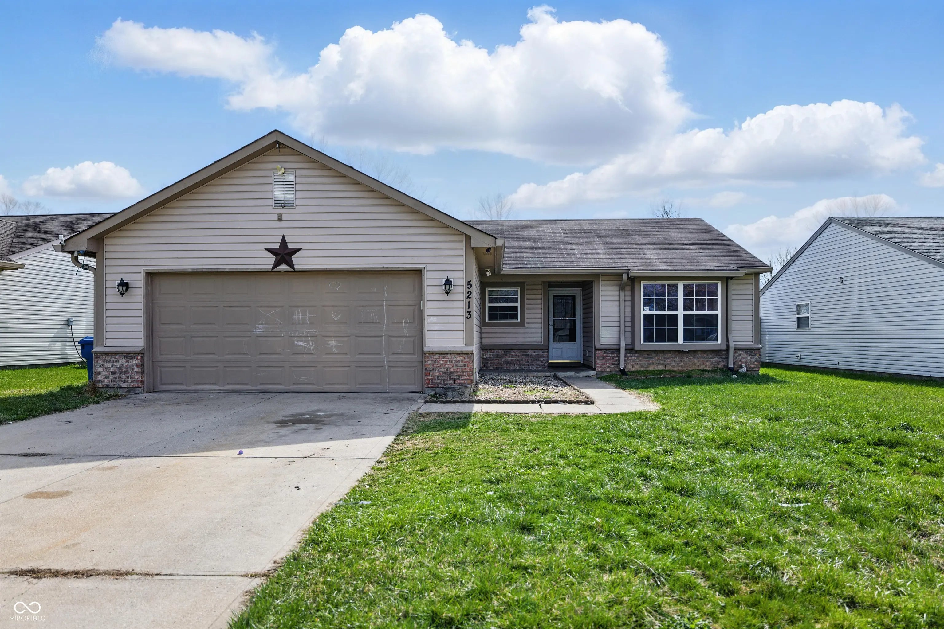 5213 Milhouse Road, Indianapolis