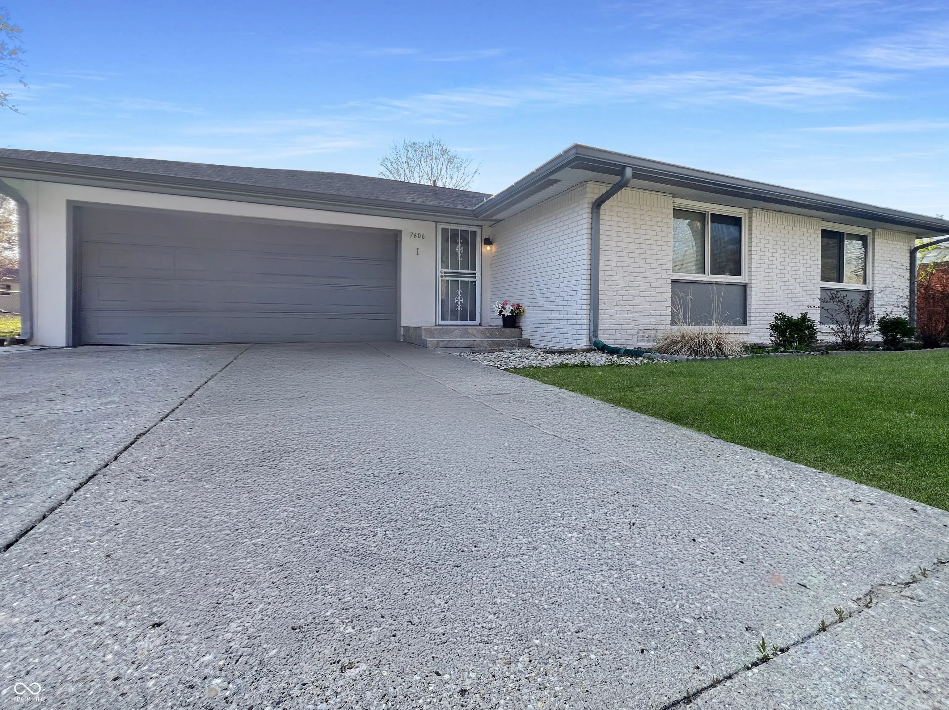 7606 Miracle Road, Indianapolis