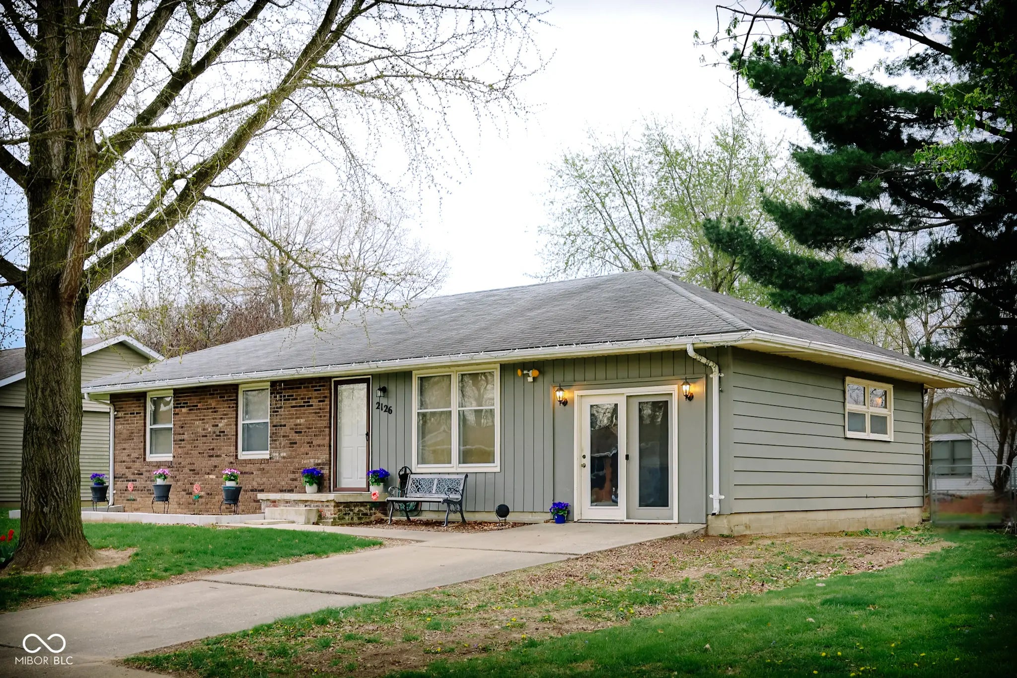 2126 Dawnshire Drive, Columbus