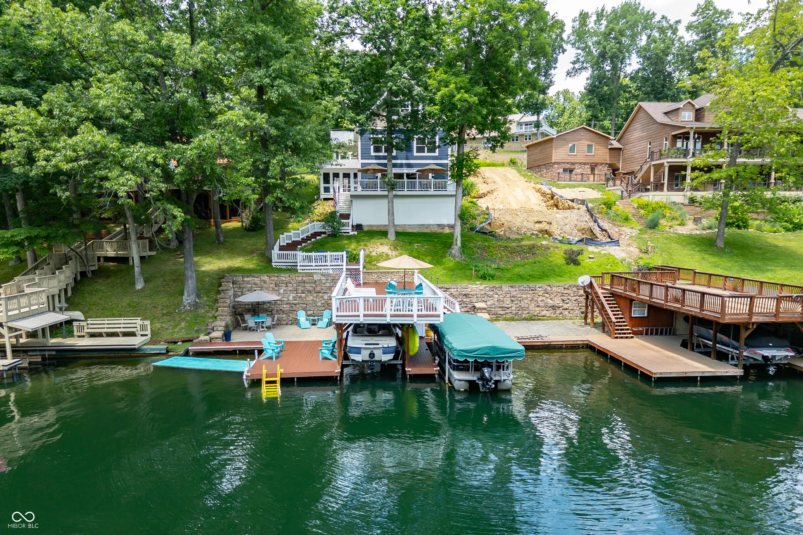 Photo of 7433 Hummingbird Drive Nineveh, IN 46164