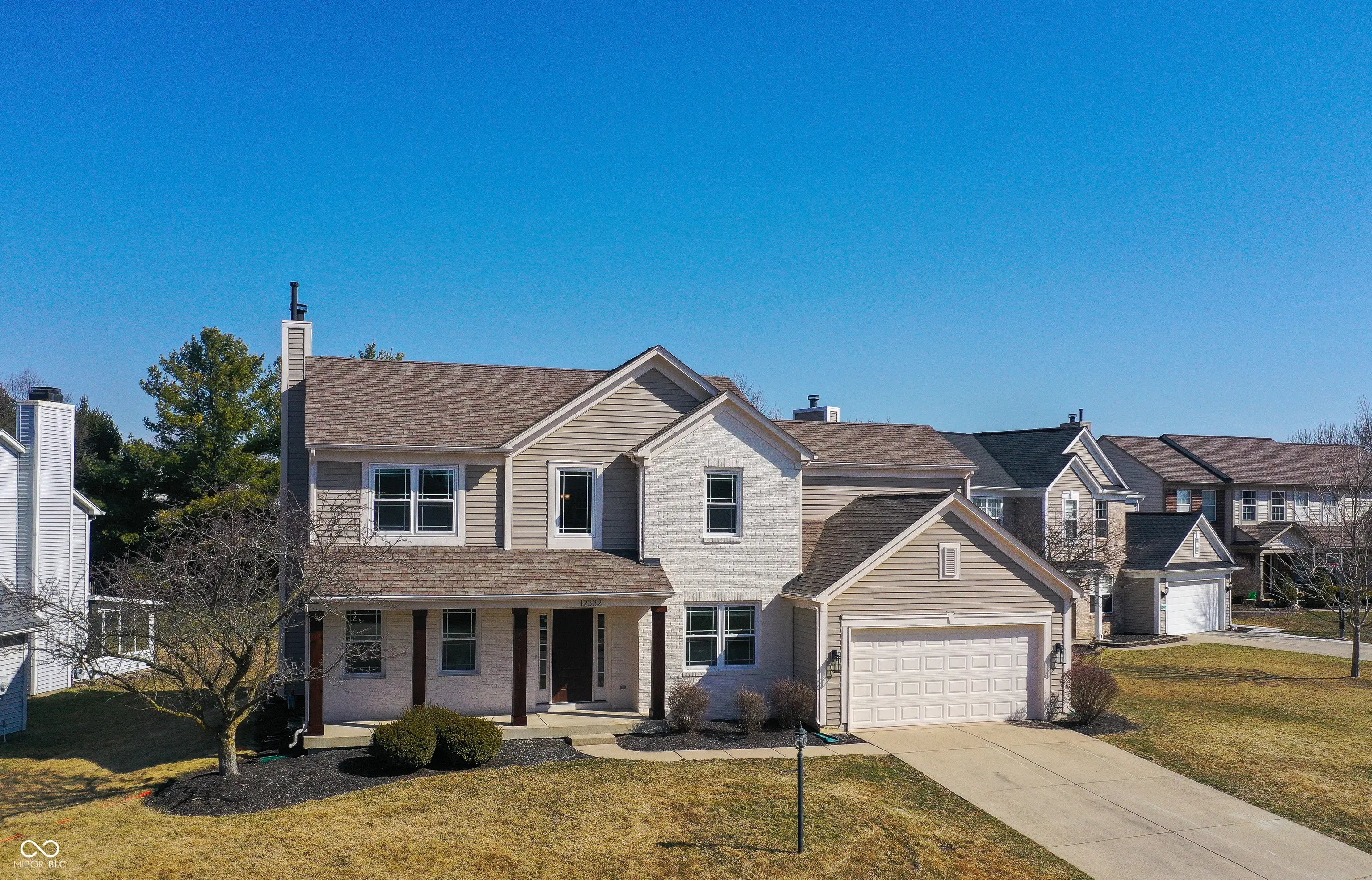 12332 Cobblefield Court, Fishers