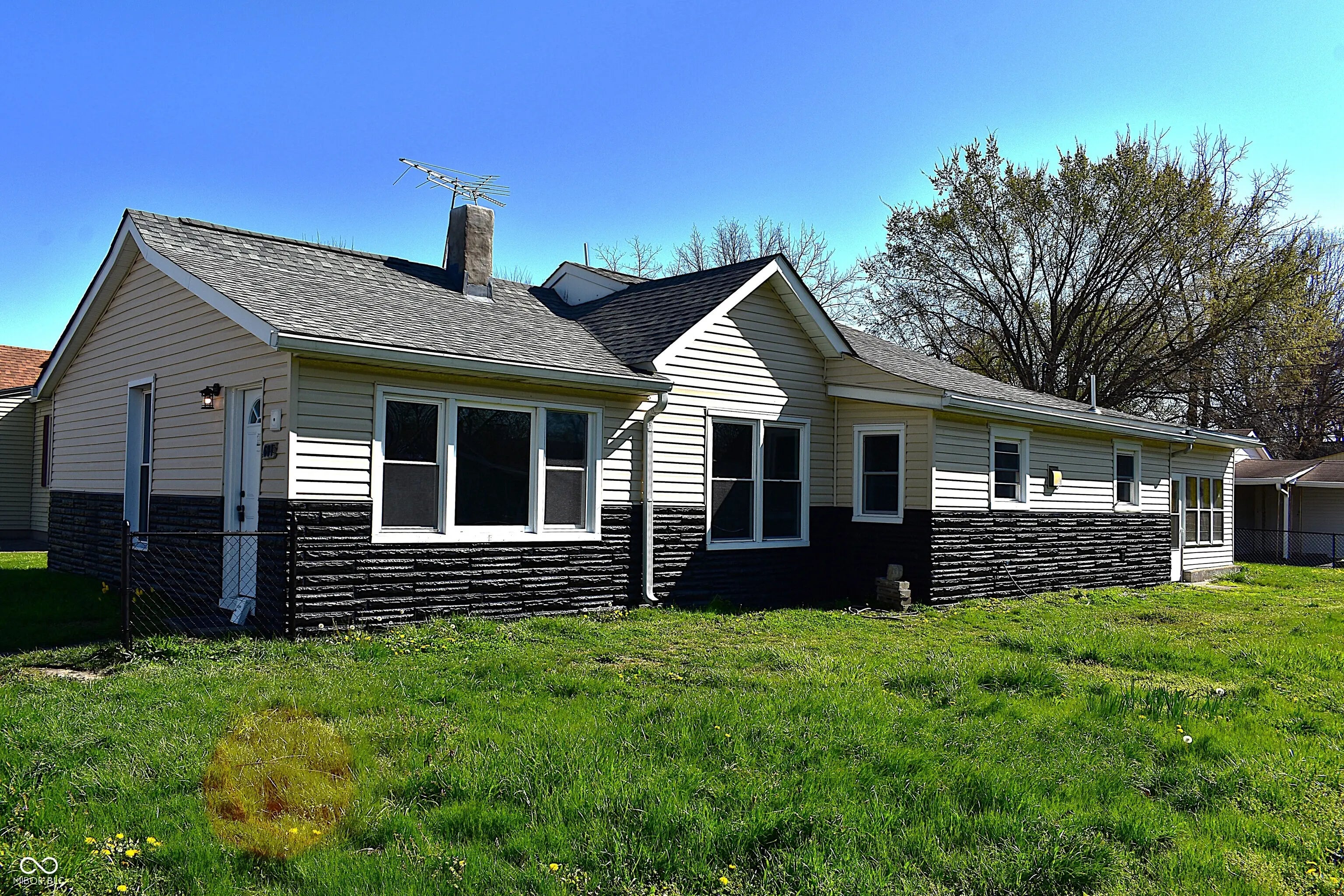 601 Duane Street, Franklin