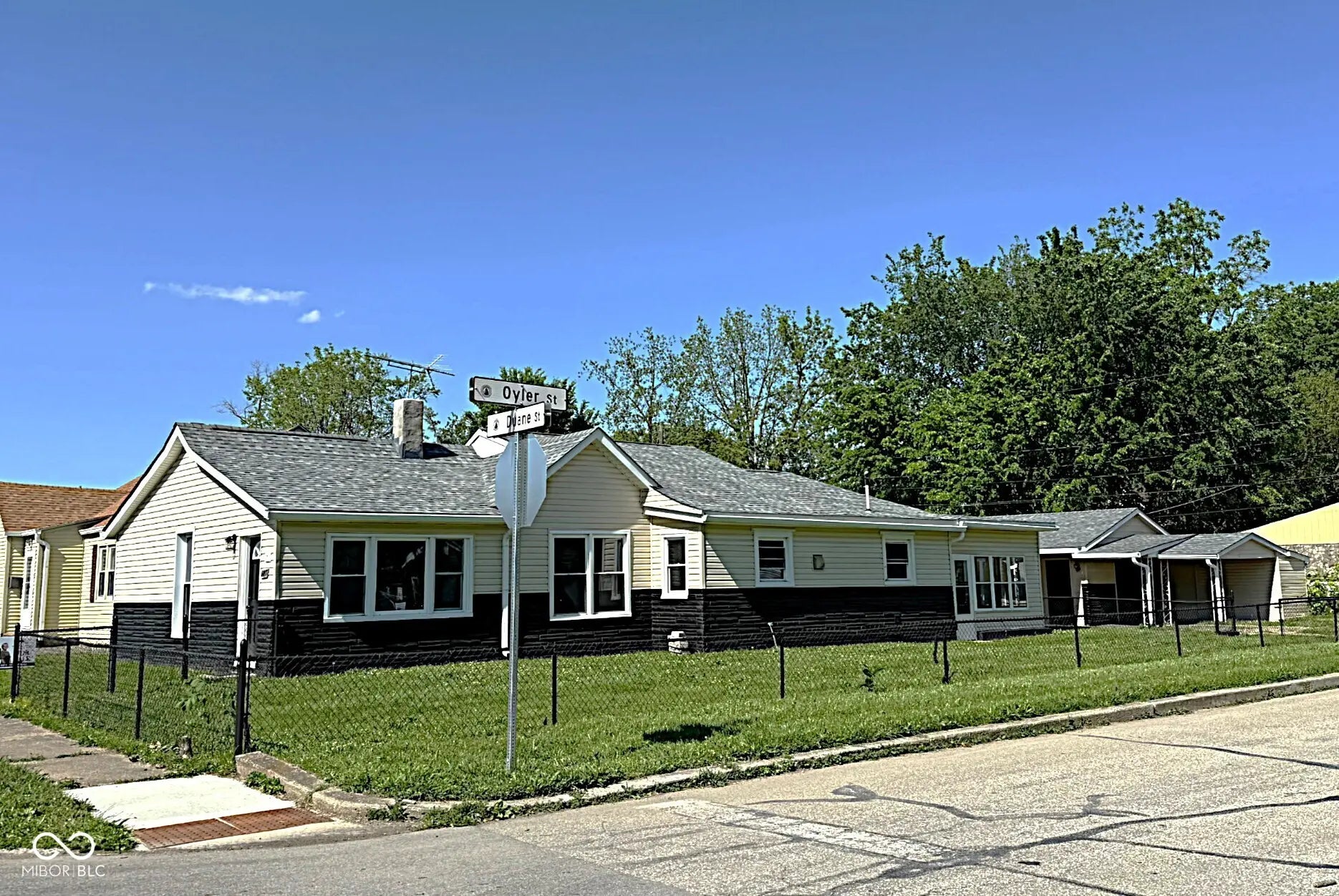 601 Duane Street, Franklin