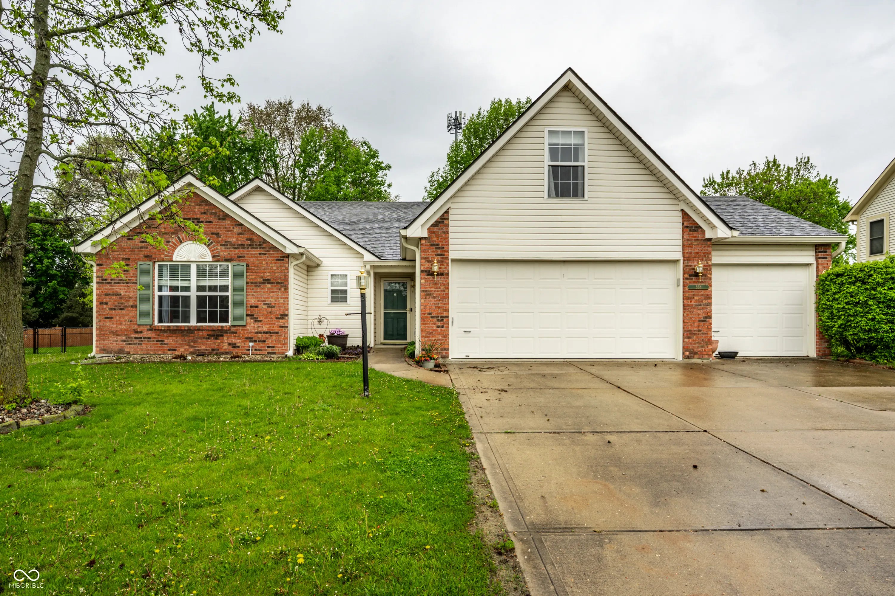 558 Prince Drive, Greenwood