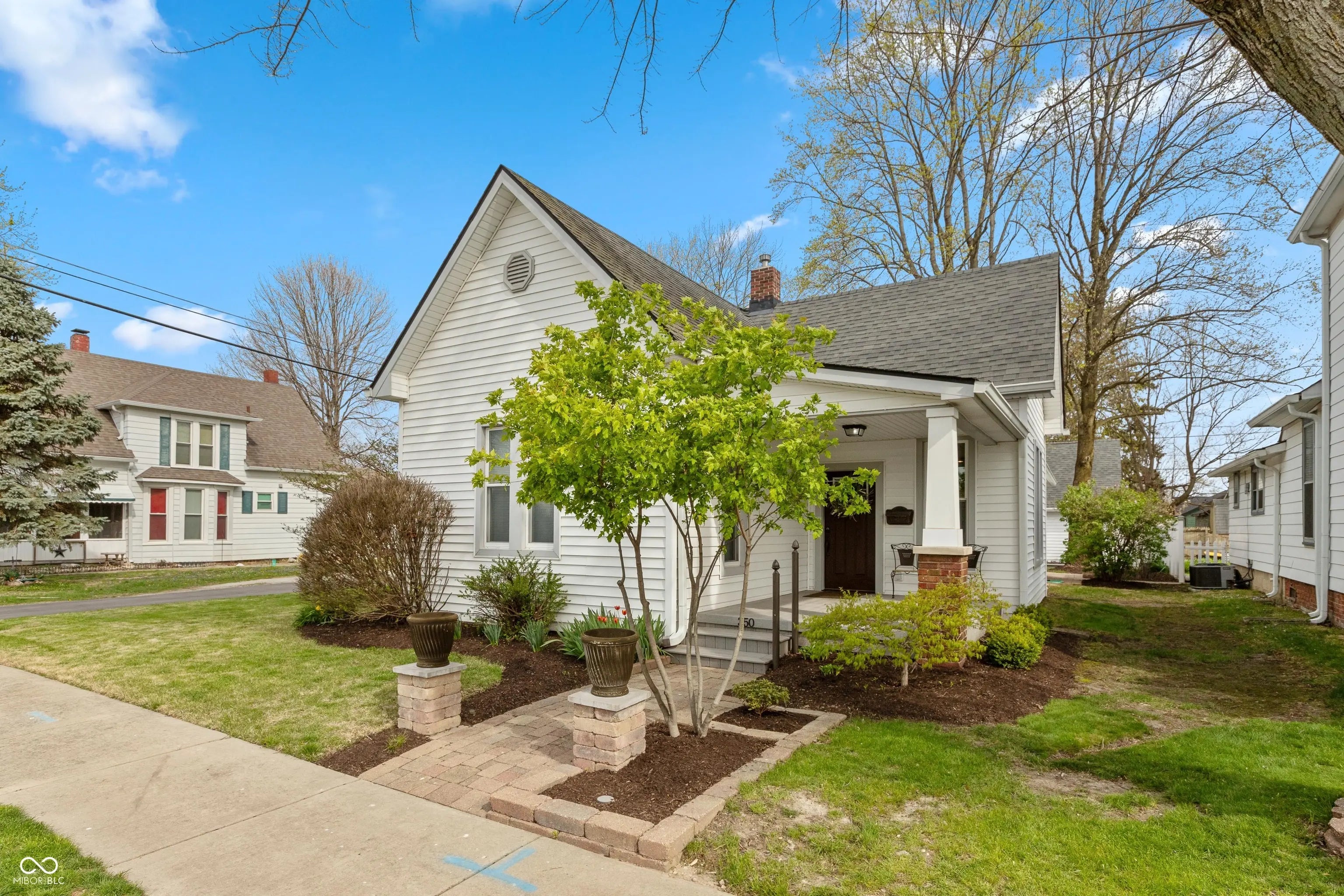 350 W Pearl Street, Greenwood