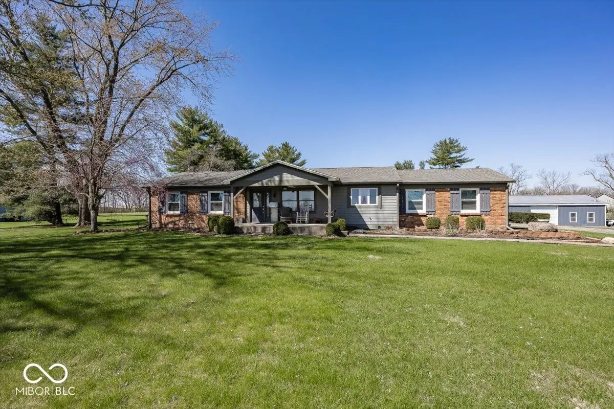 19702 Tomlinson Road, Westfield