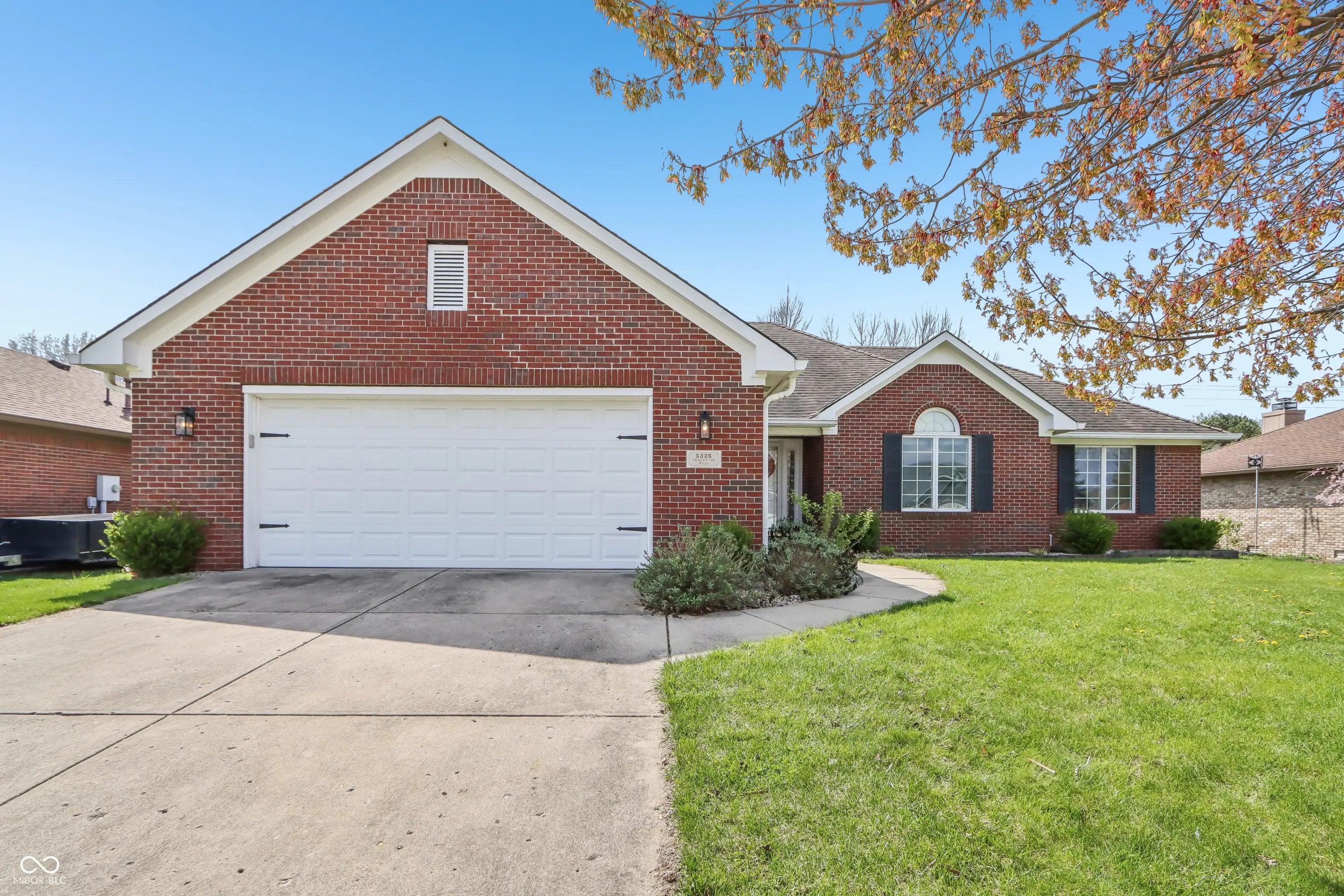 5325 Tracey Jo Road, Greenwood