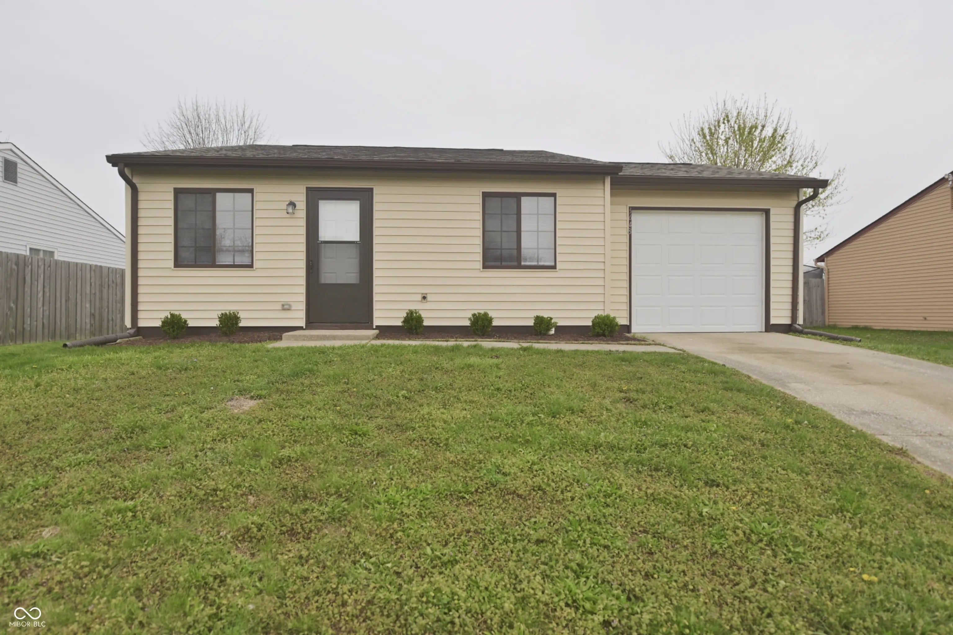 3648 Valley Lake Drive, Indianapolis