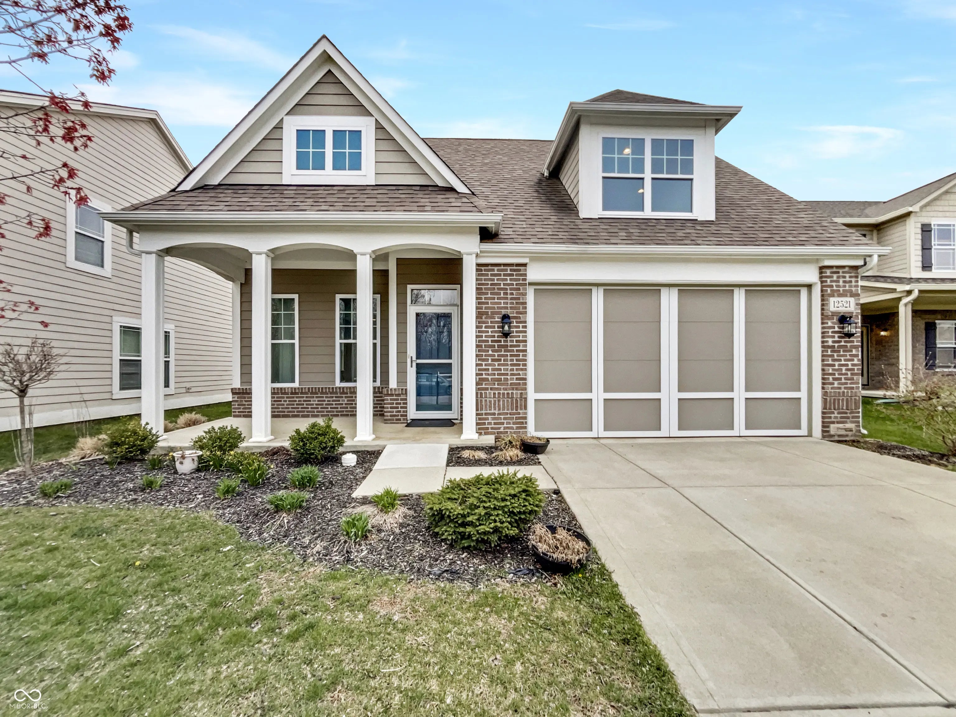 12521 Hawks Landing Drive, Fishers
