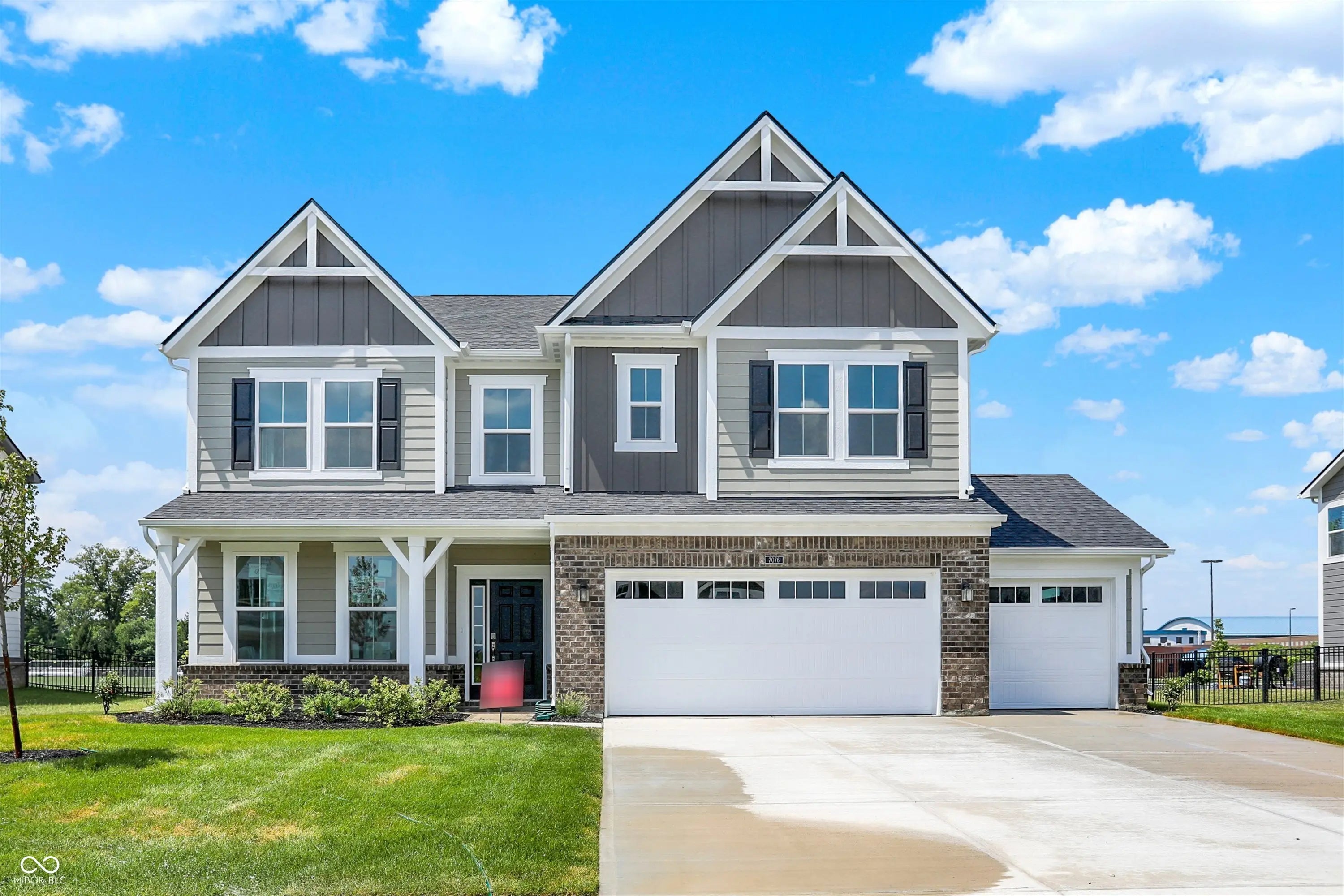 7076 Portico Lane, McCordsville