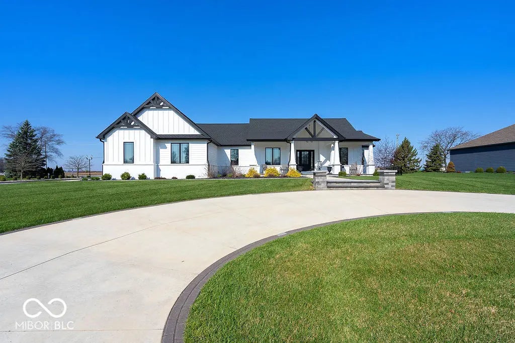 4163 Sheffield Circle, Kokomo
