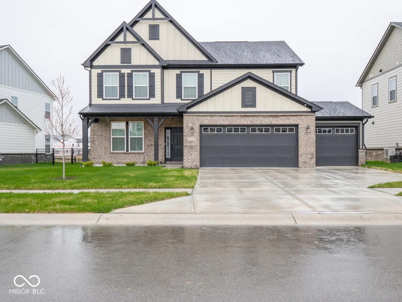20398 N Pacific Avenue, Westfield