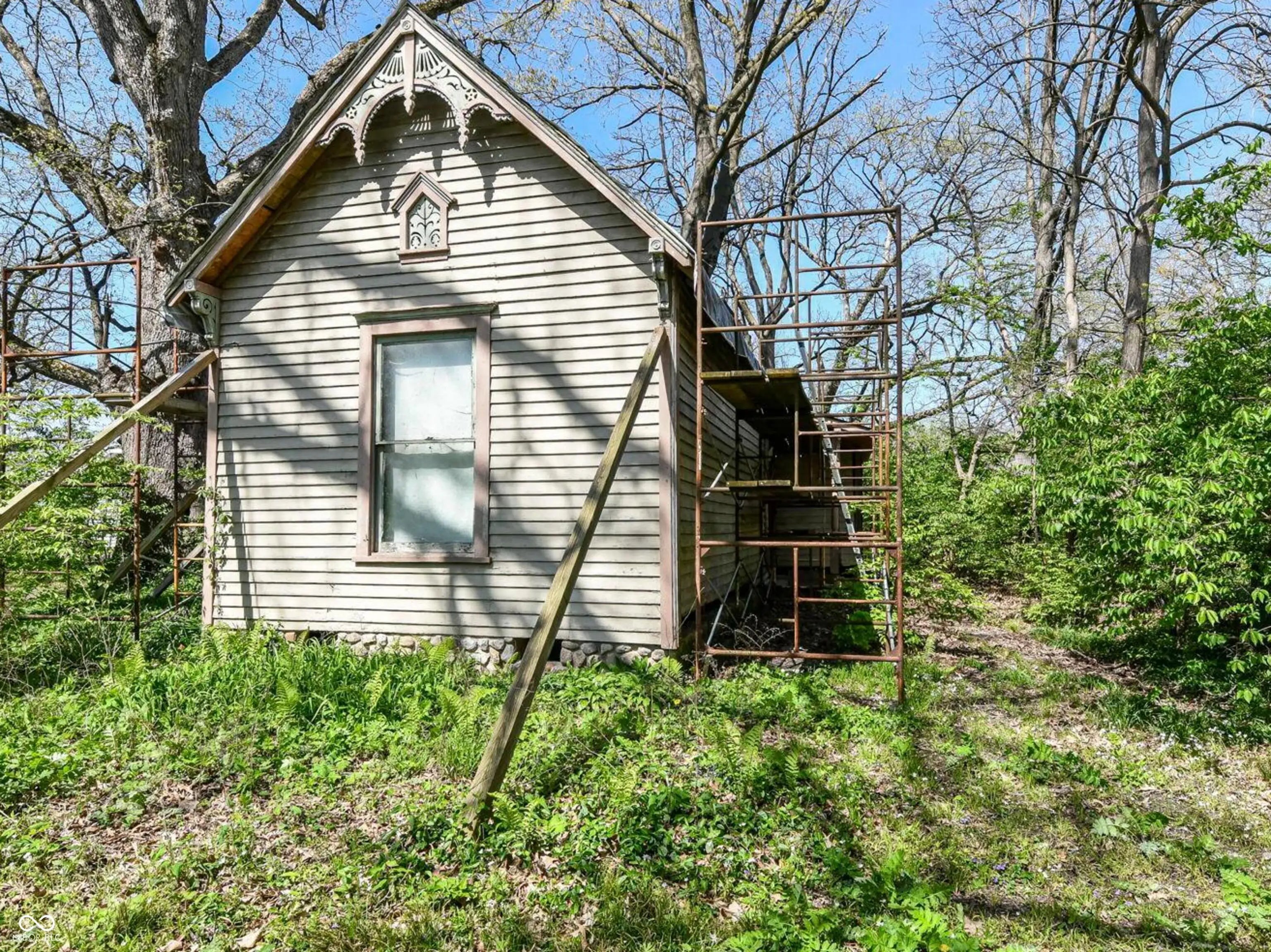 324 E Burgess Avenue, Indianapolis