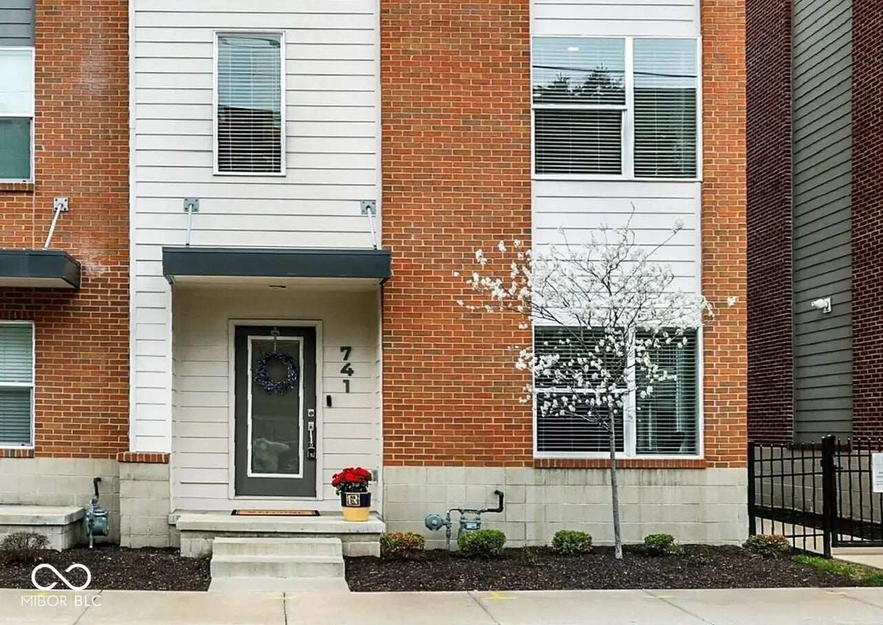 741 Bates Street, Indianapolis