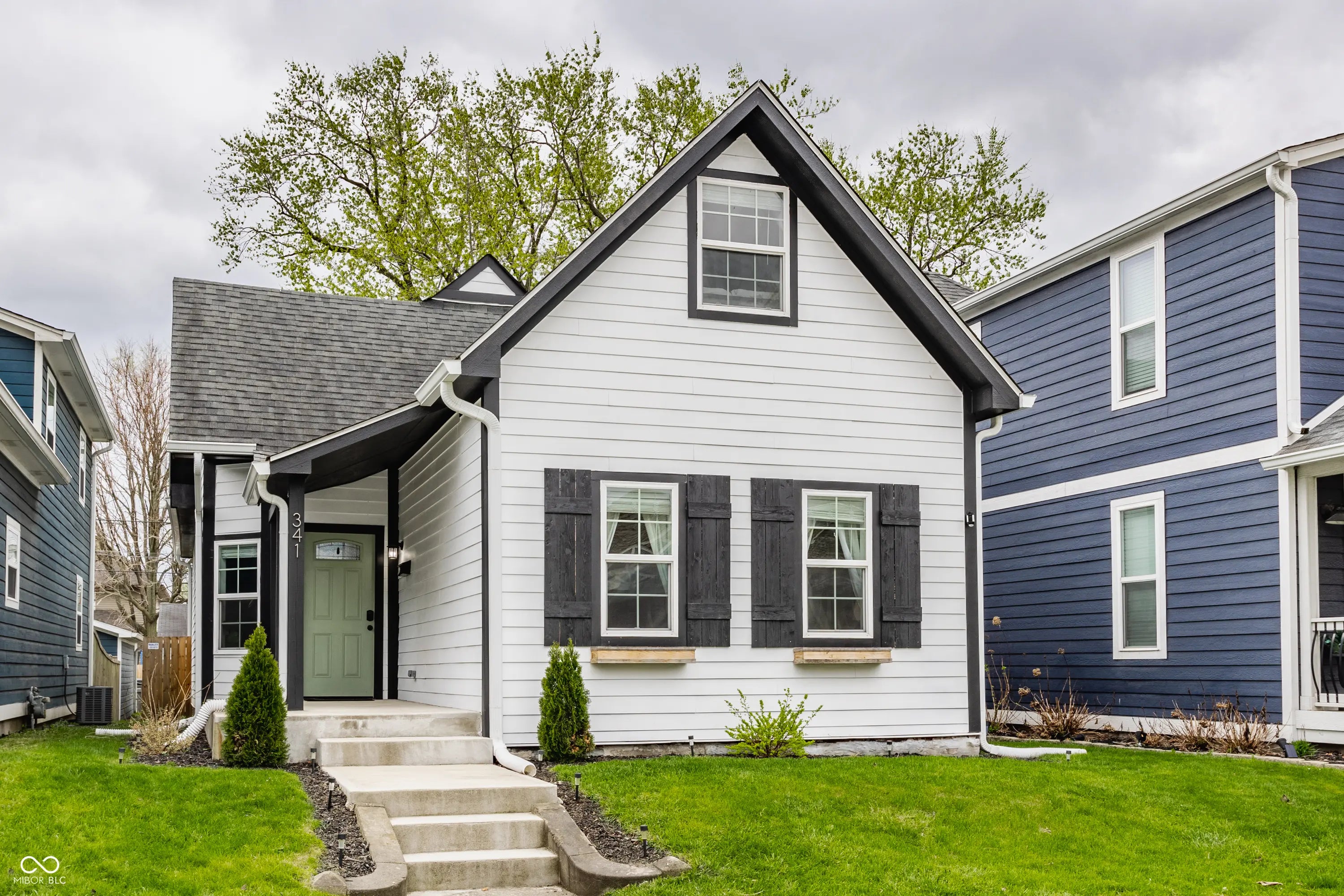 Photo of 341 Sanders Street Indianapolis, IN 46225