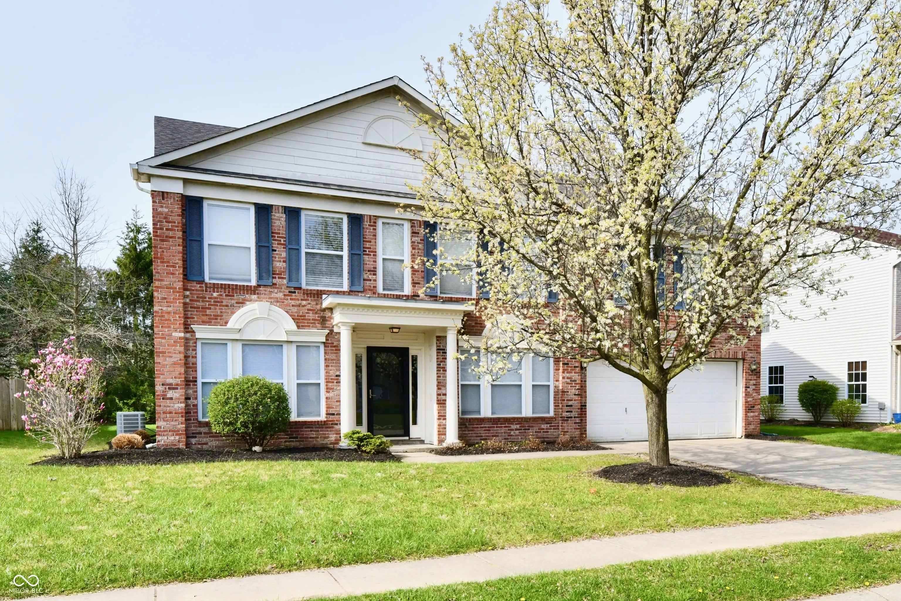 13858 Meadow Lake Drive, Fishers