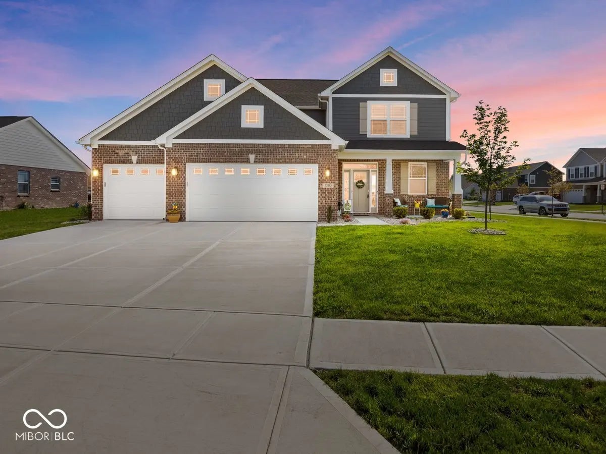 1305 Bontrager Lane, Shelbyville