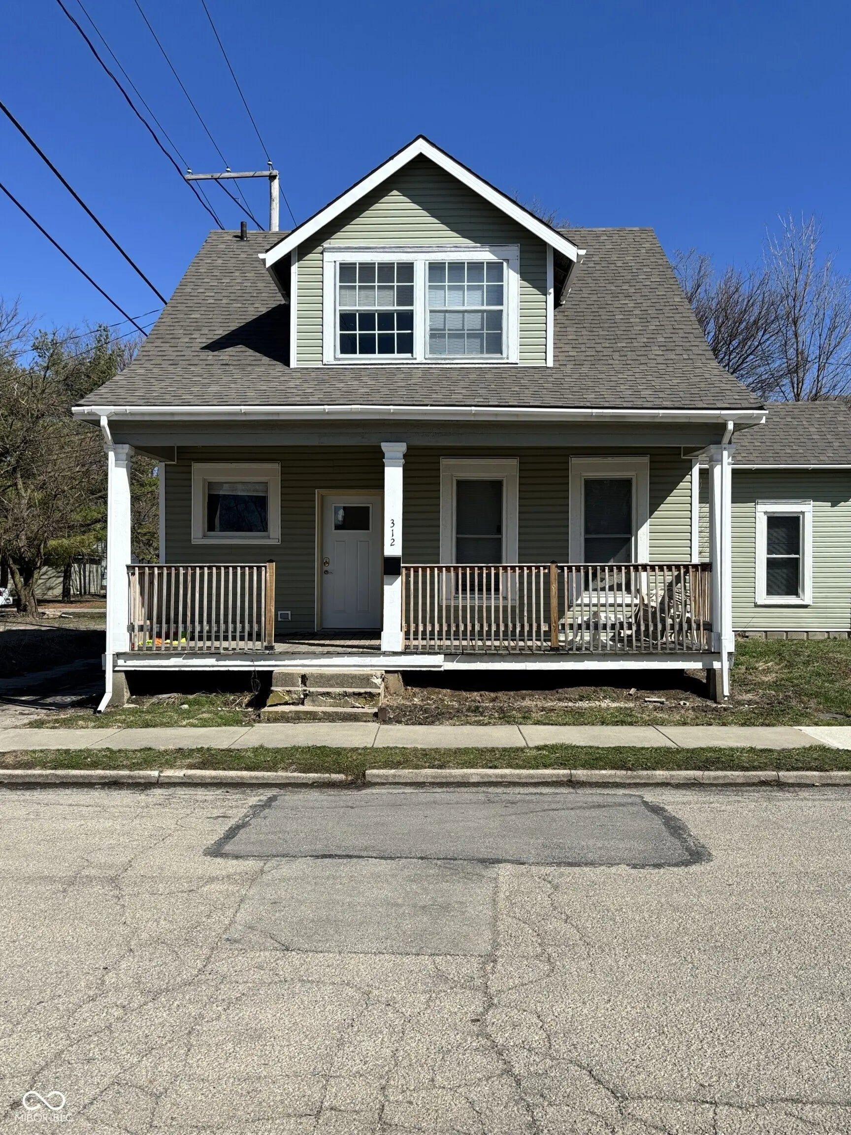312 S Gharkey Street, Muncie