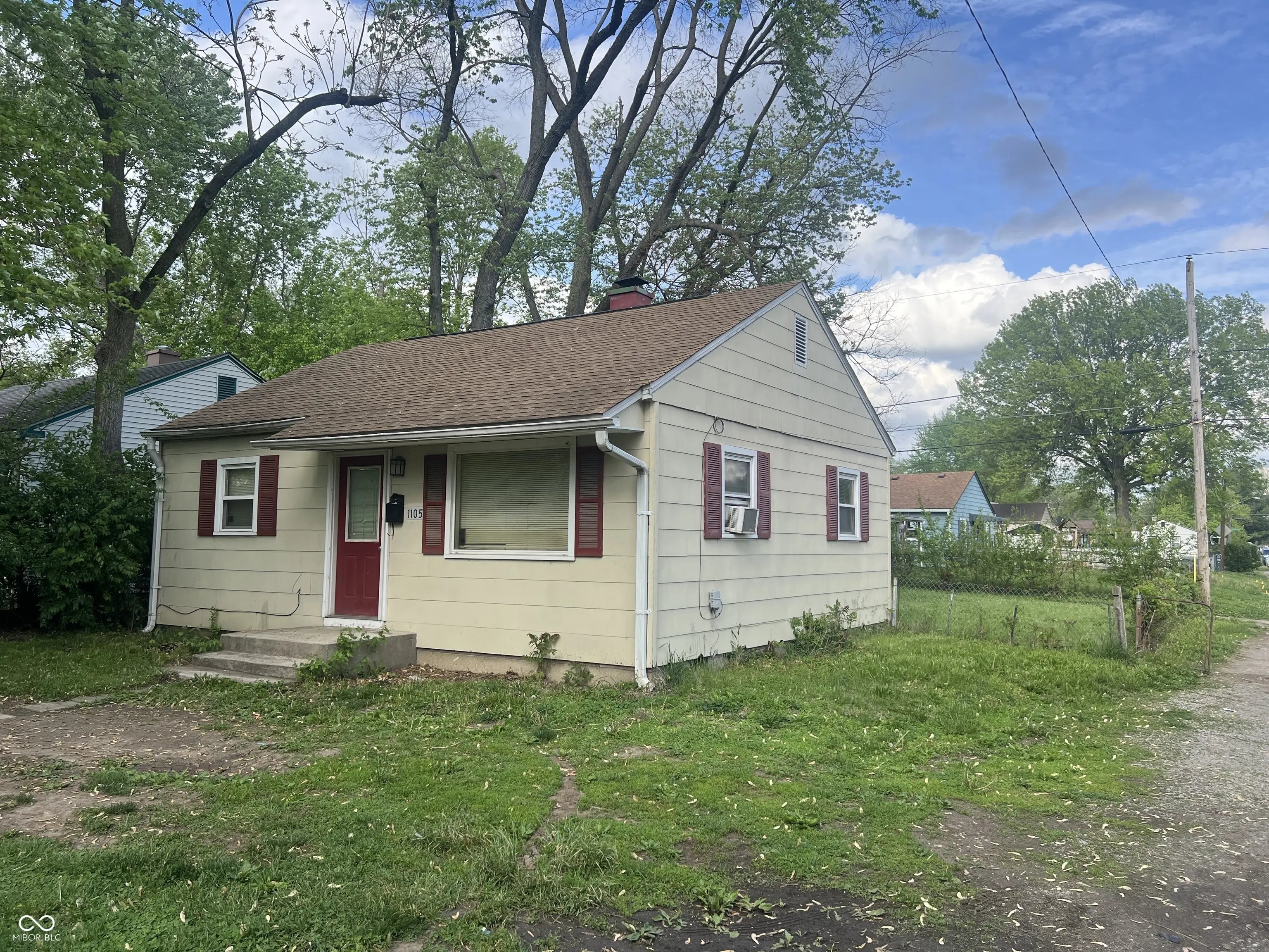 Photo of 1105 N Livingston Avenue Indianapolis, IN 46222