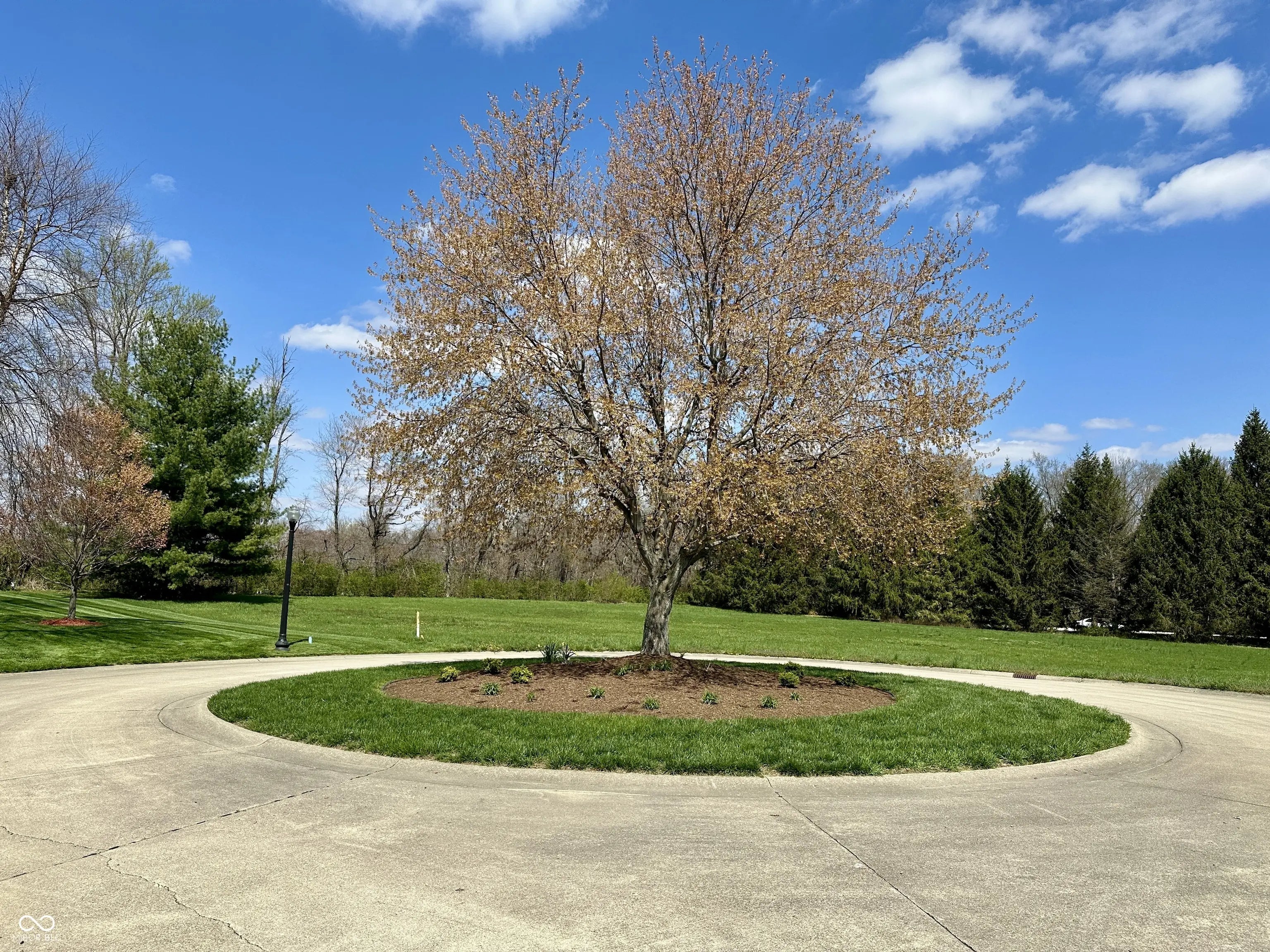 Photo of 287 Kensington Court Terre Haute, IN 47803