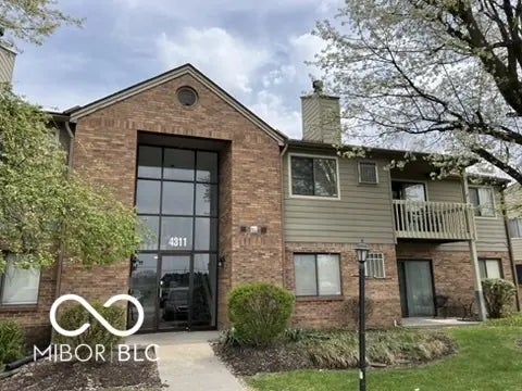4311 Village Parkway Circle W 6, Indianapolis