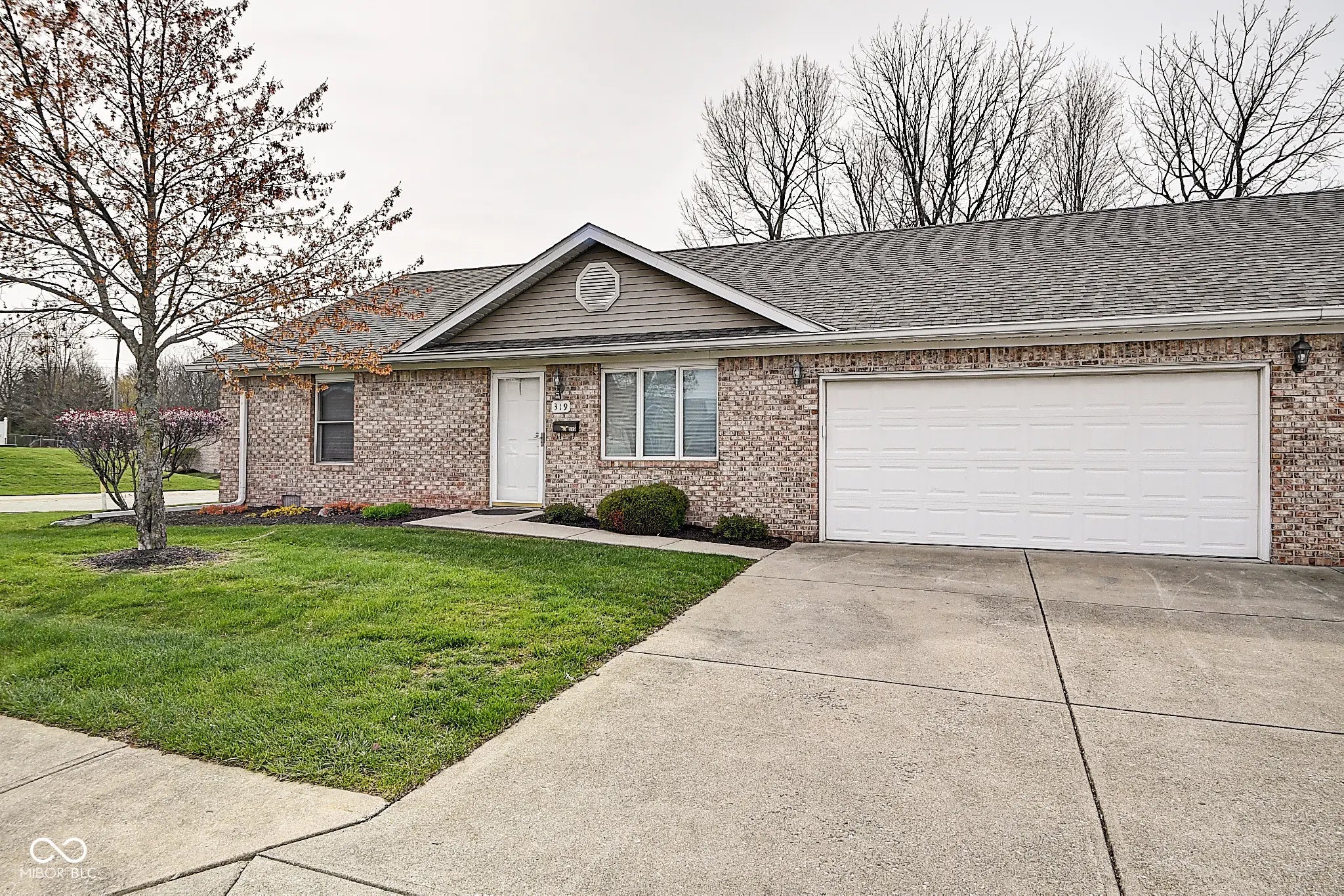 319 Dry Branch Drive 319, Crawfordsville