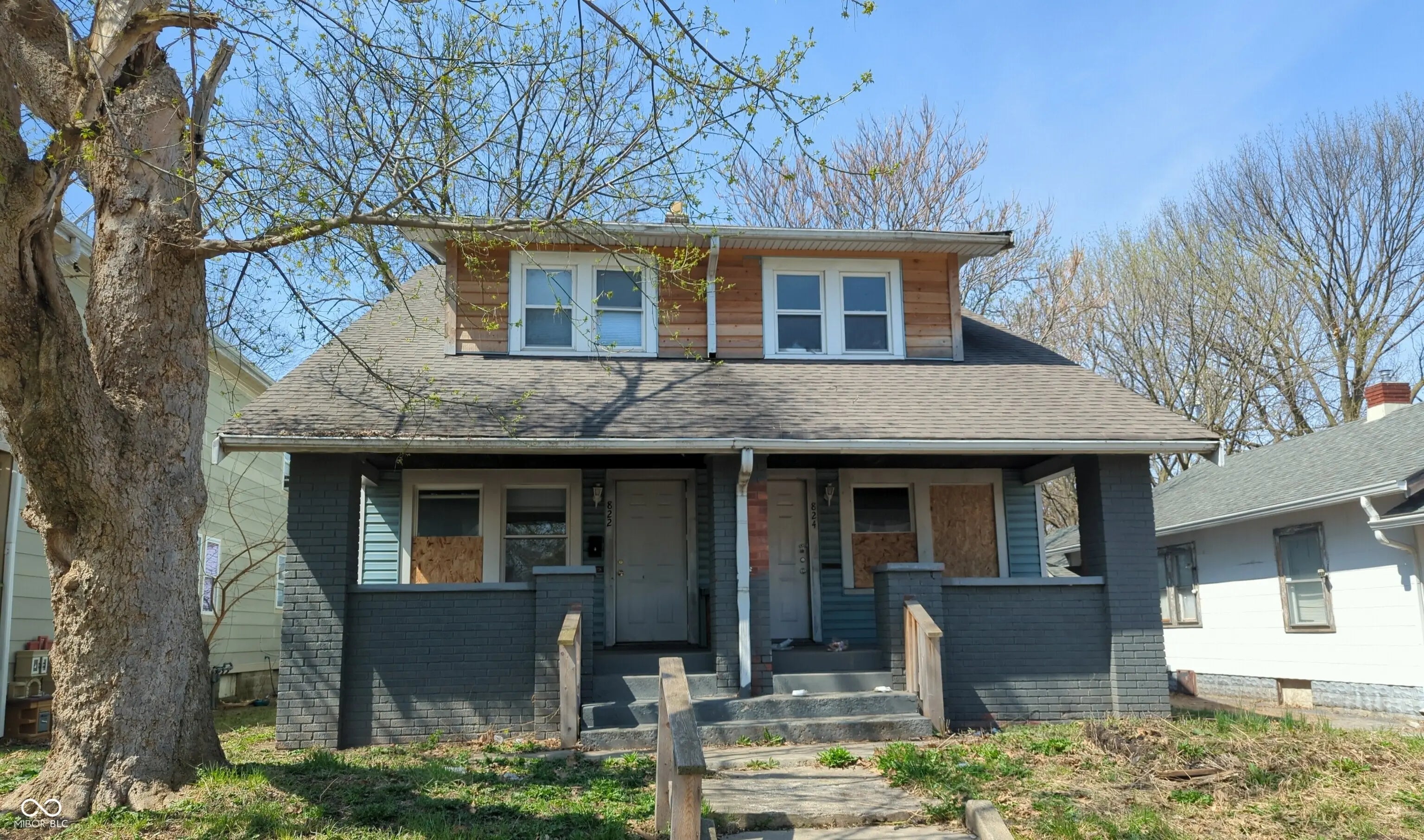 822 N Bradley Avenue, Indianapolis