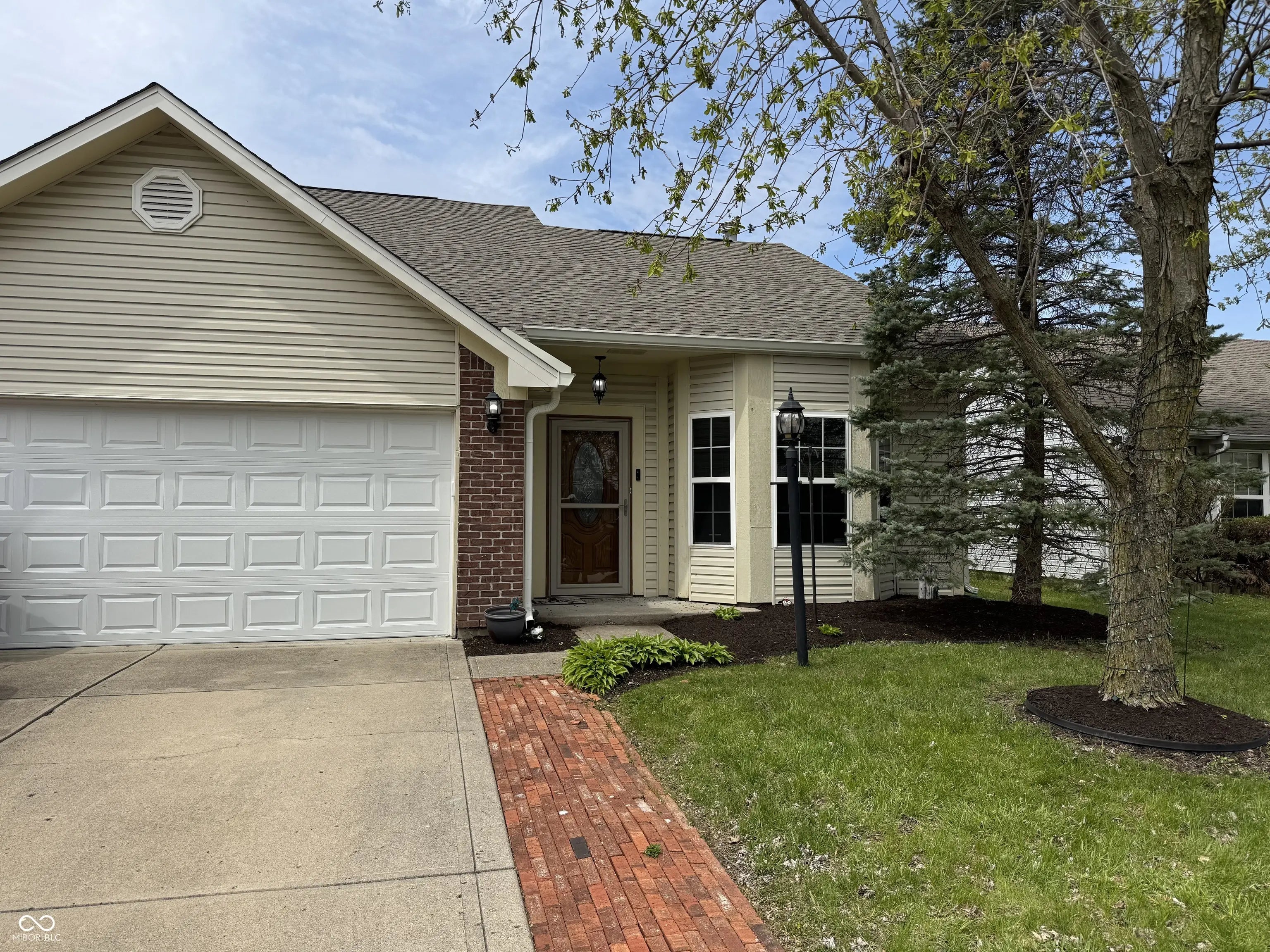 6318 Amarillo Way, Indianapolis