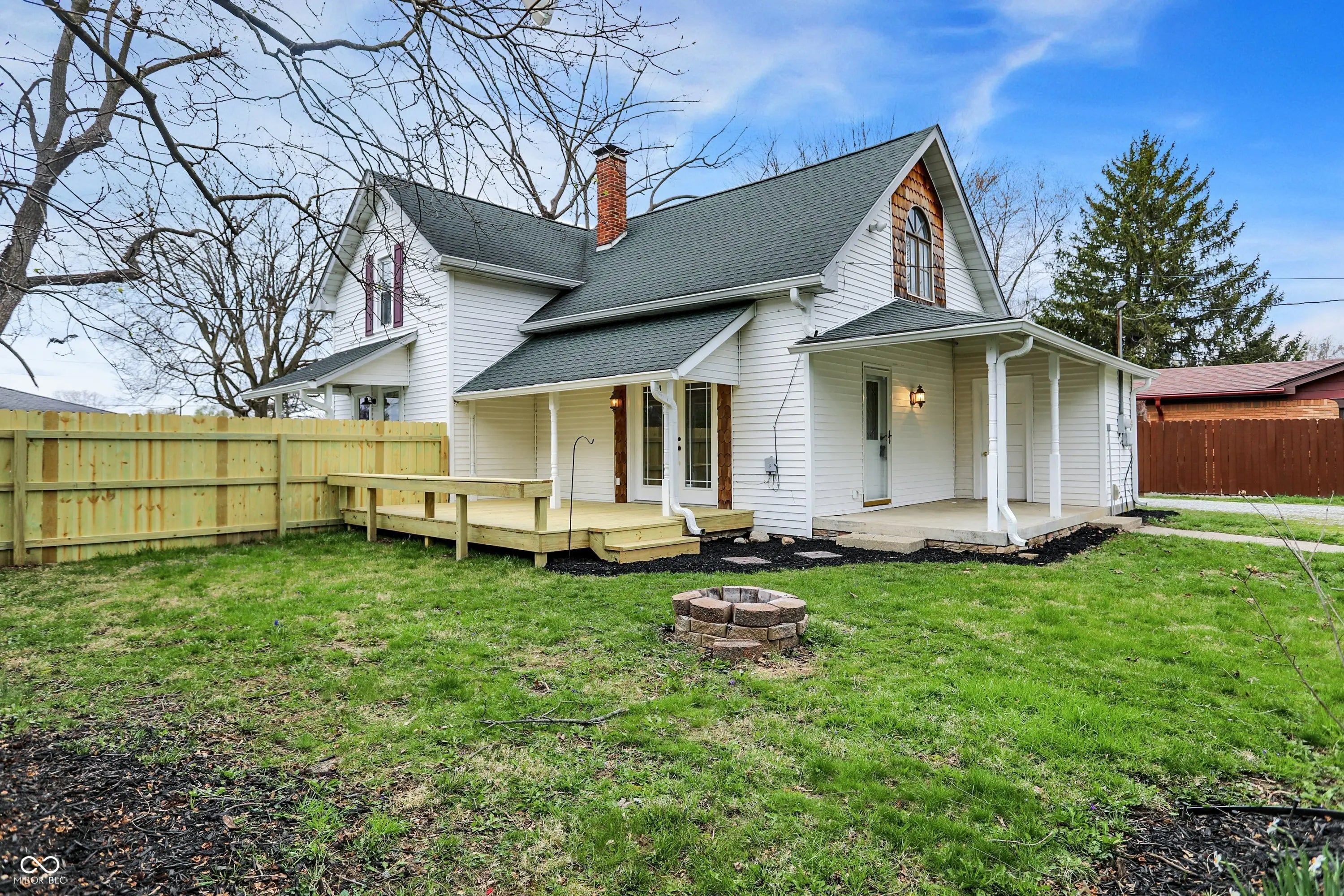 221 N Munsie Street, Indianapolis