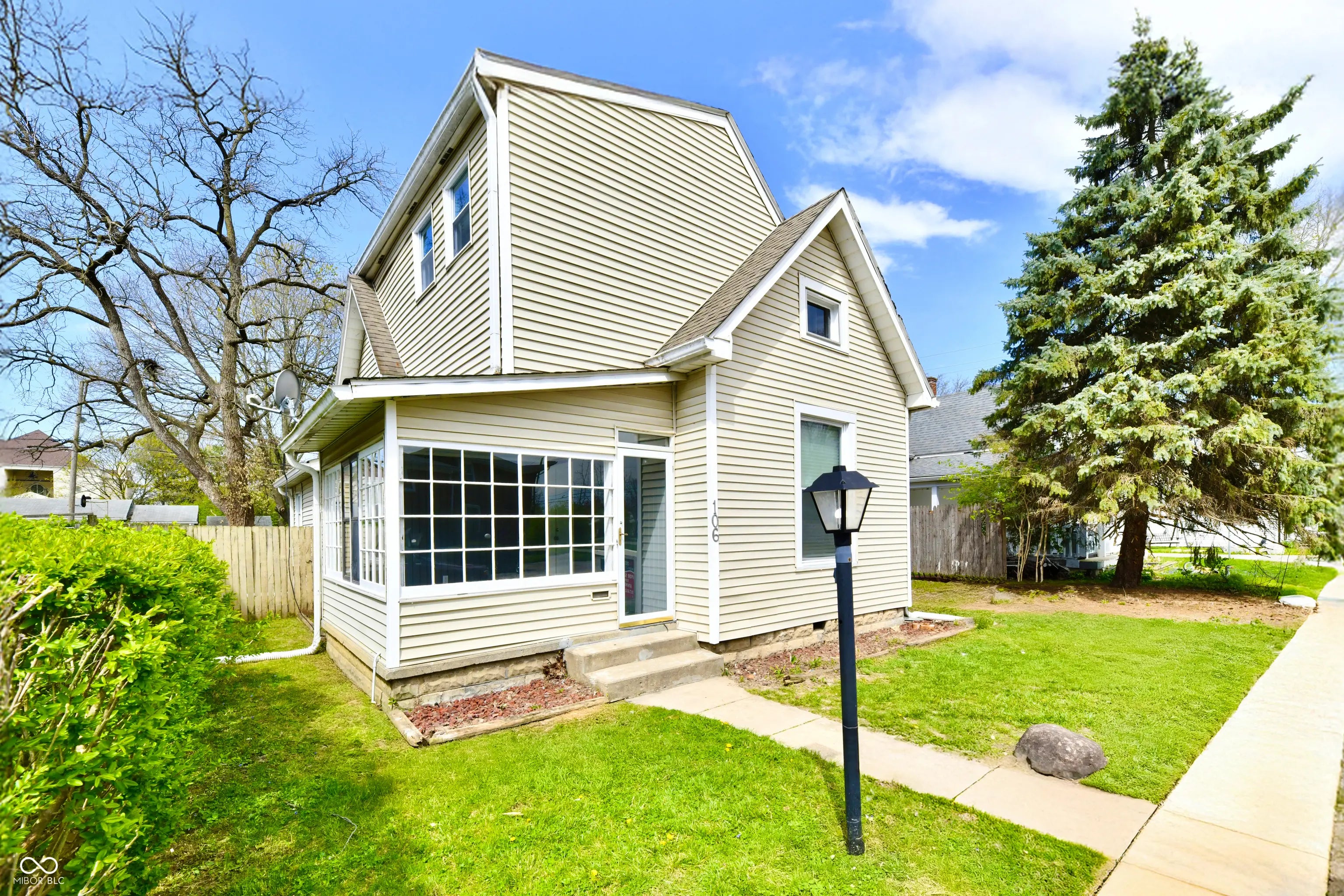 106 S Wayburn Street, Indianapolis