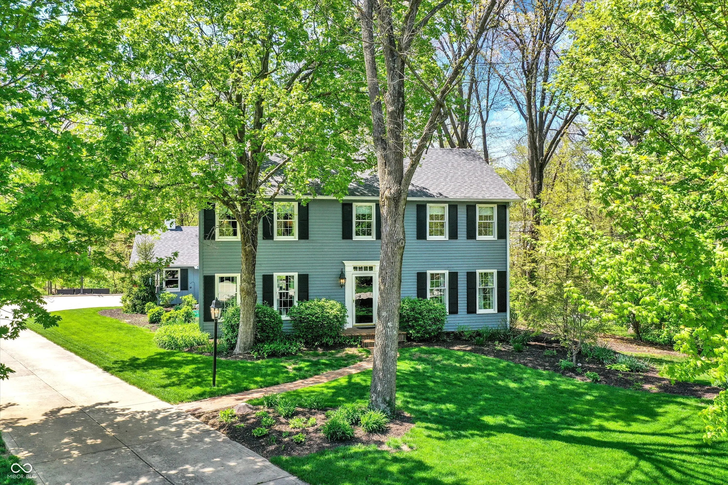 70 Williamsburg Court, Zionsville