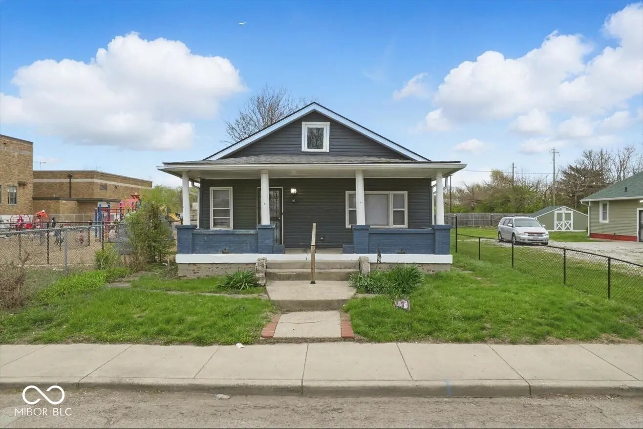 2349 Indianapolis Avenue, Indianapolis