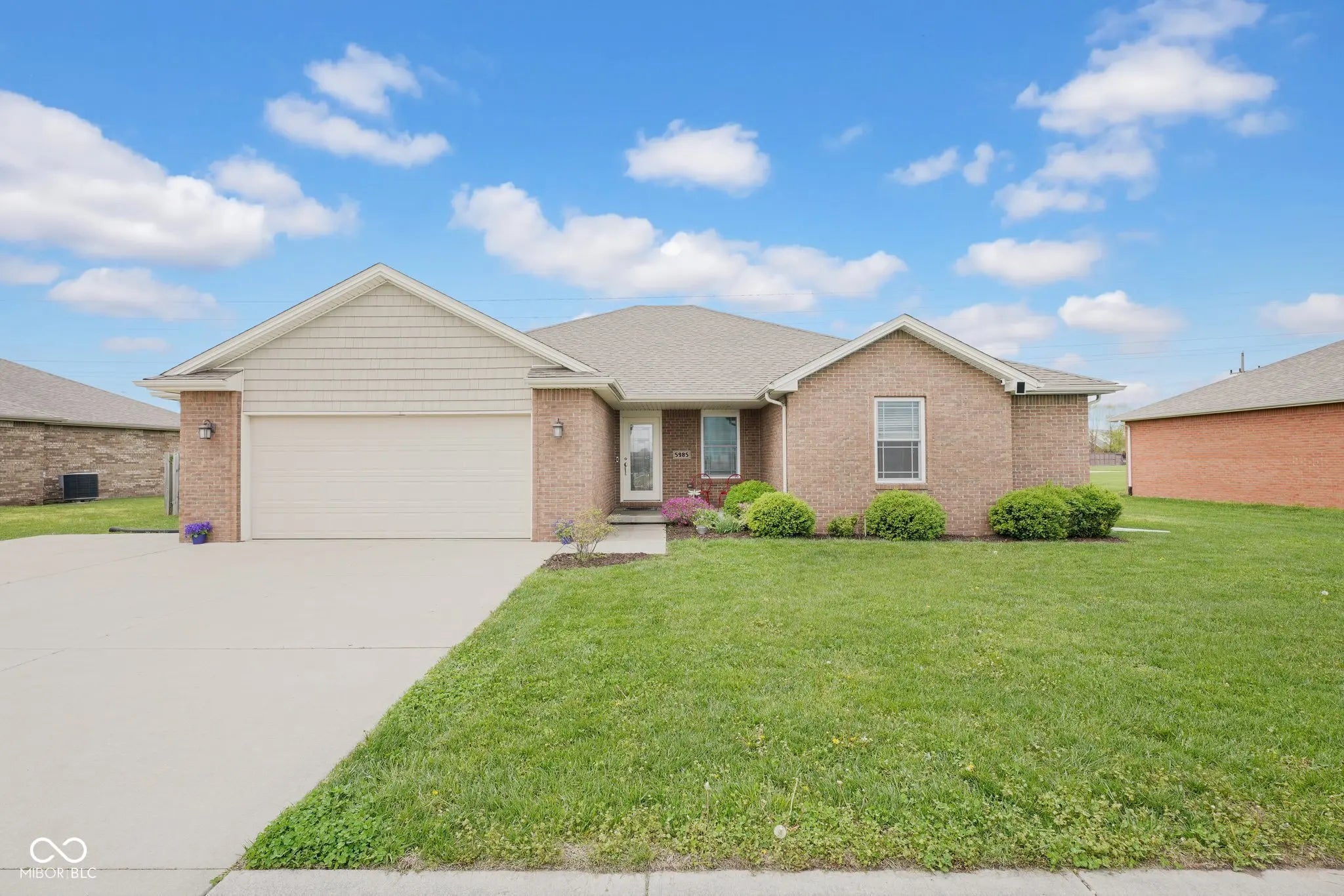 5985 Spring Meadow Lane, Seymour