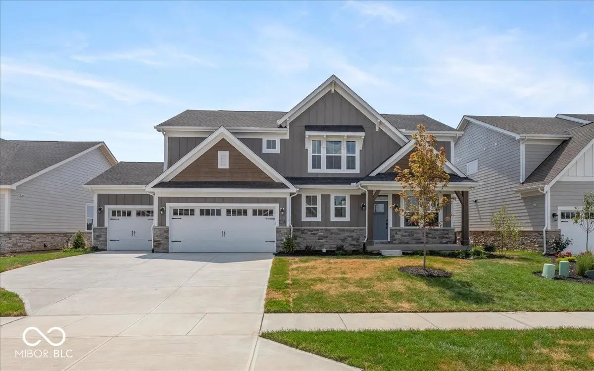 6217 Hampton Walk Boulevard, McCordsville