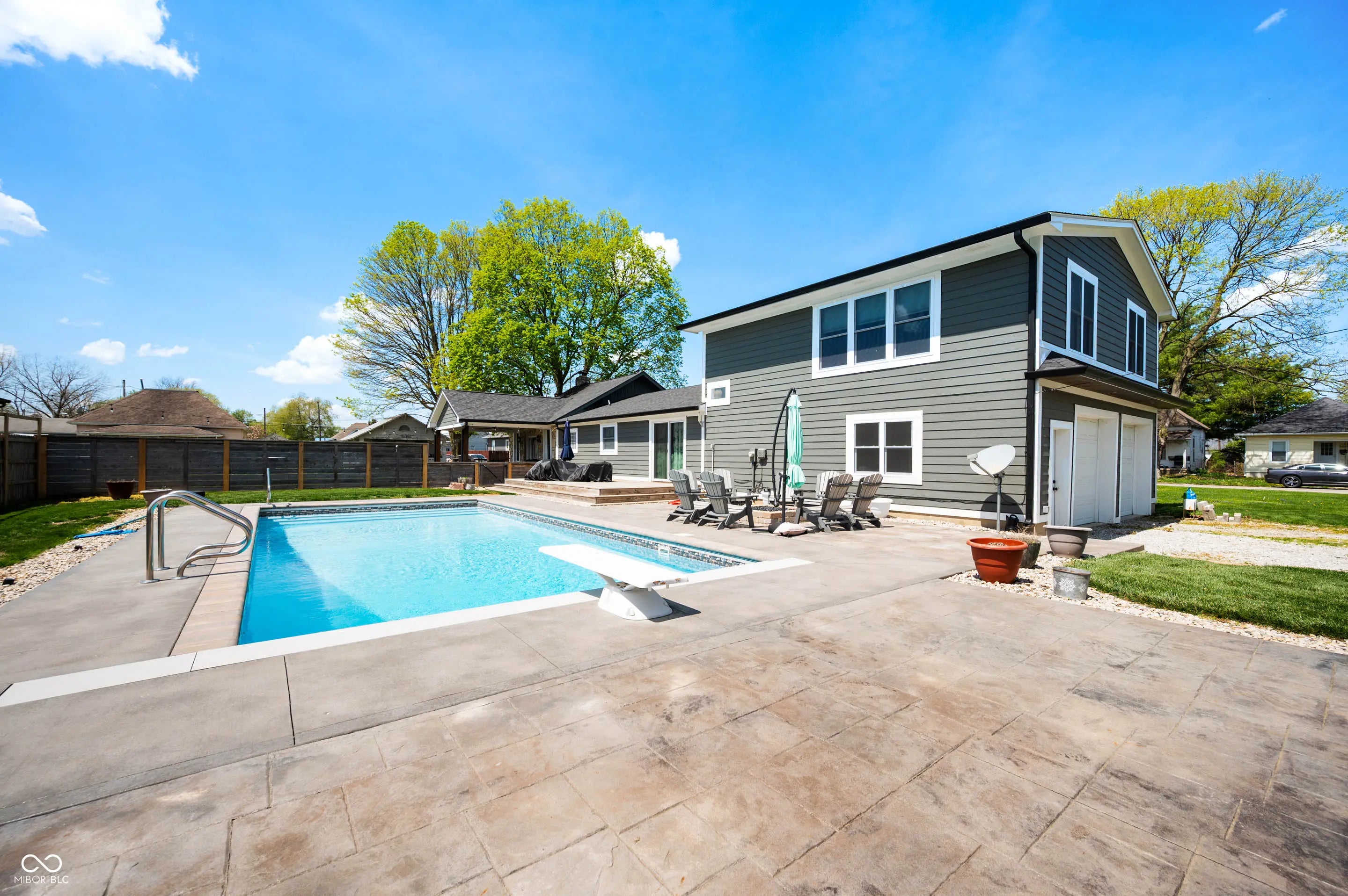 834 N Arthur Street, Rushville