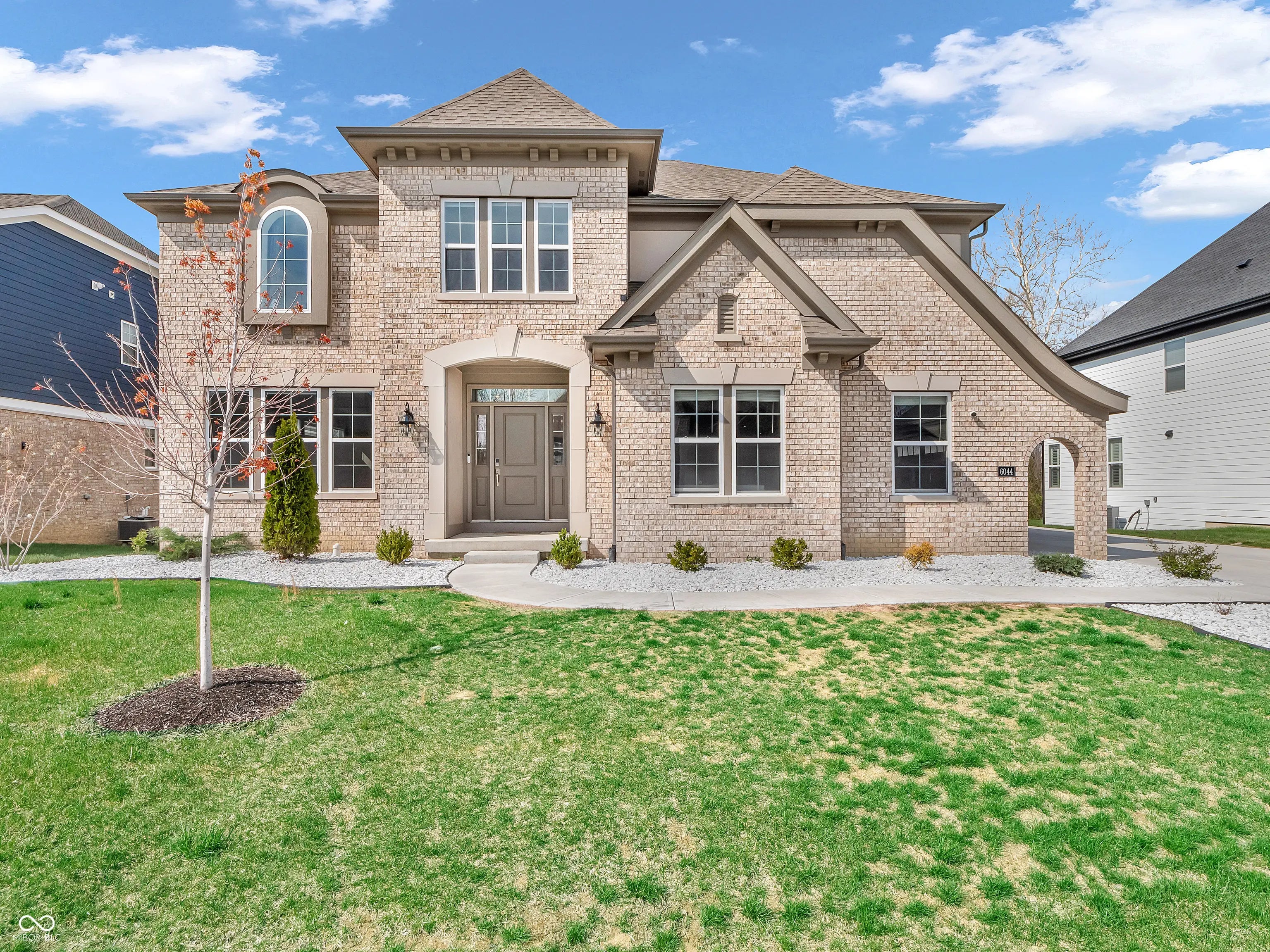 6044 Shallow Crk Lane, Indianapolis