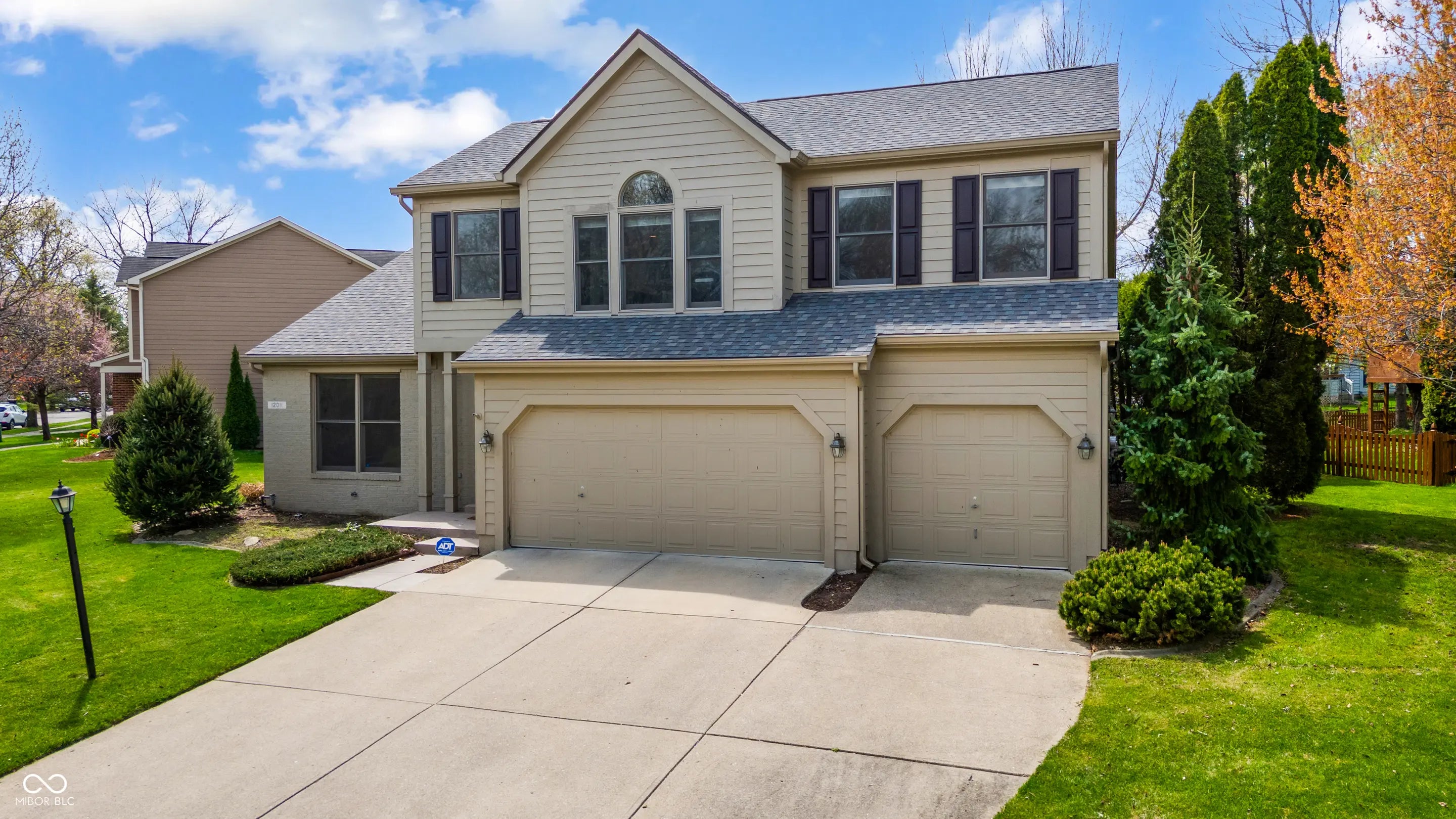 12011 Glen Cove Drive, Indianapolis