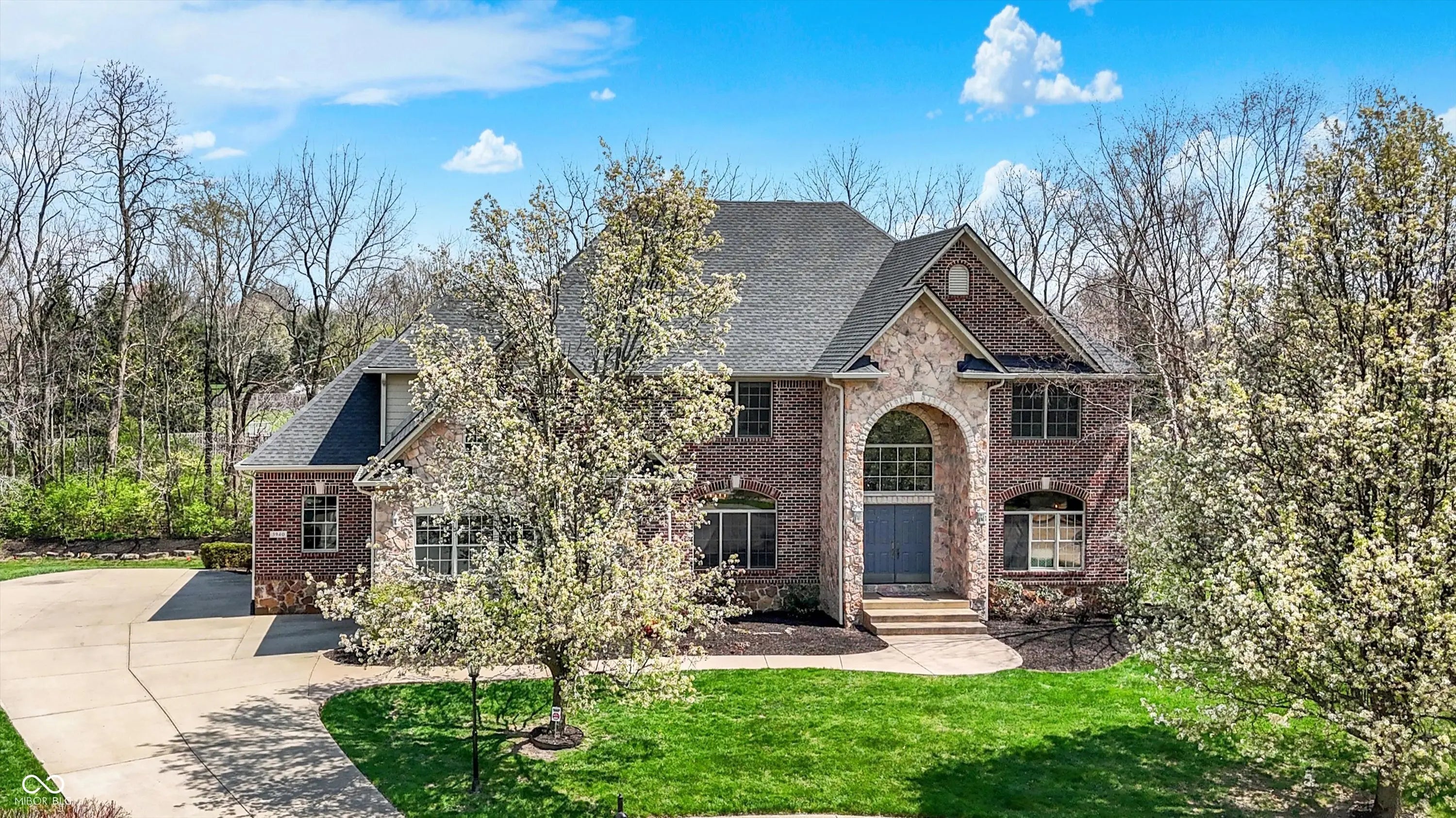 Photo of 3940 Woodcrest Court Westfield, IN 46062