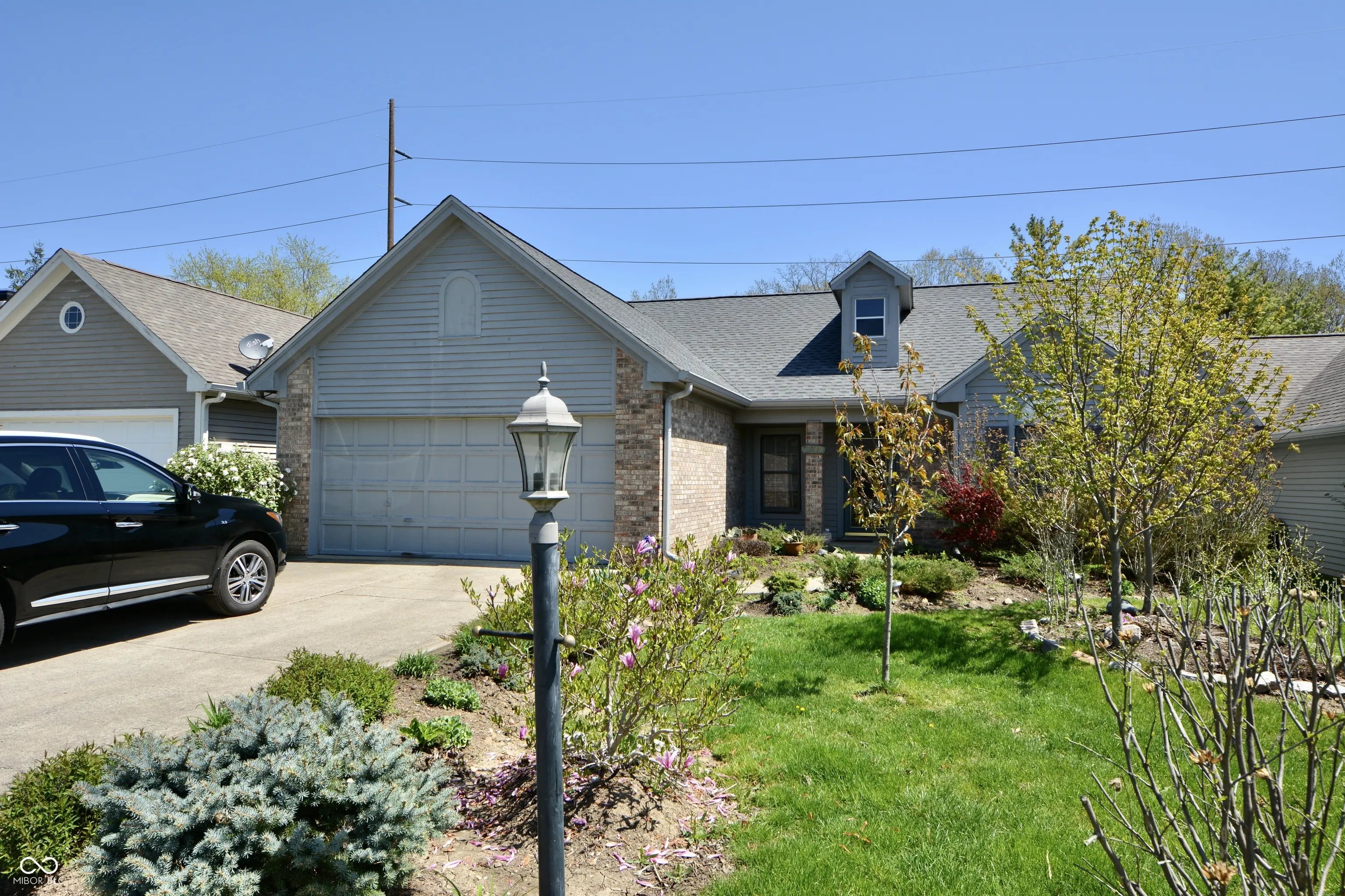 7749 Chesapeake Drive E, Indianapolis