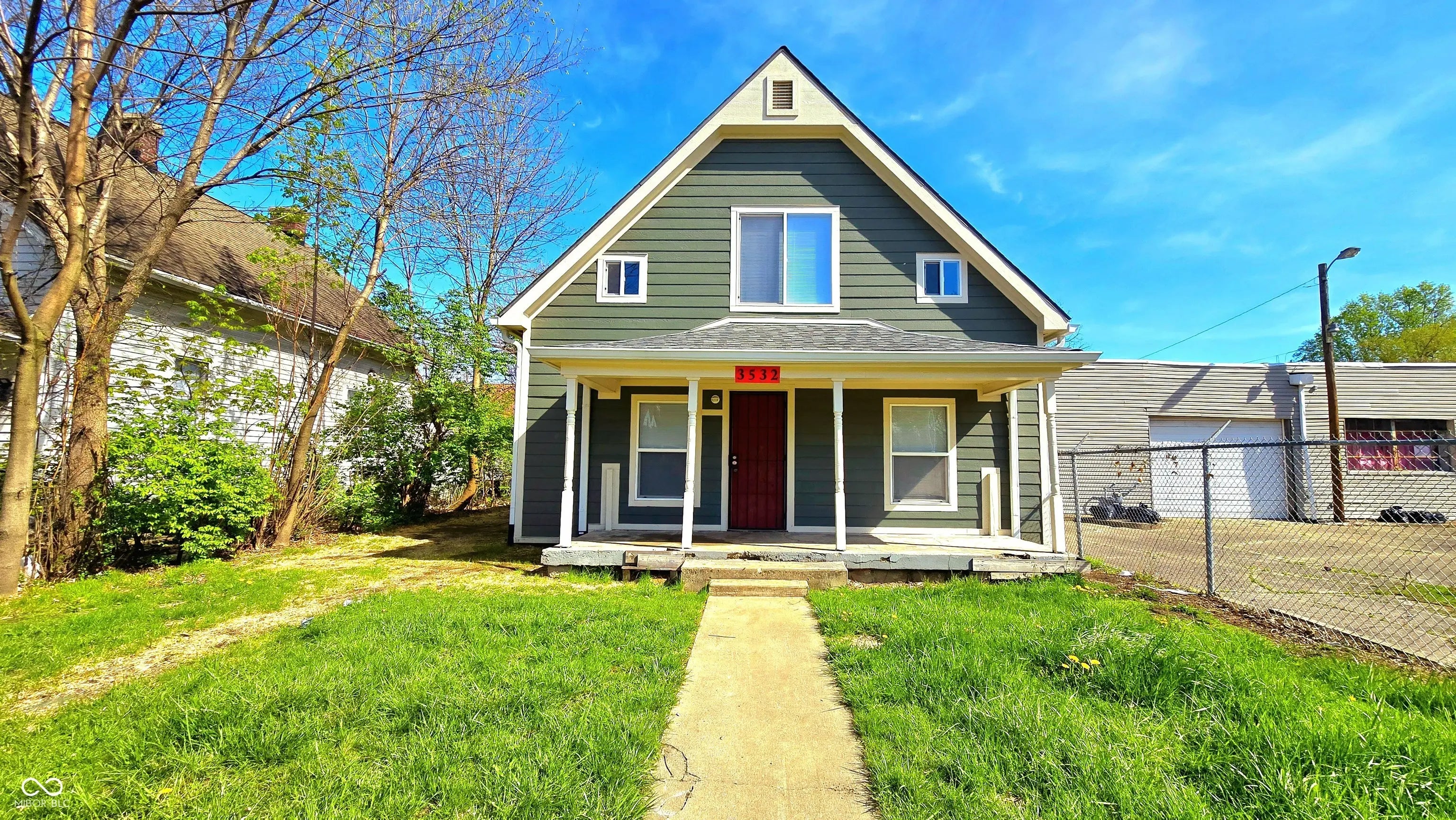3532 E 10th Street, Indianapolis