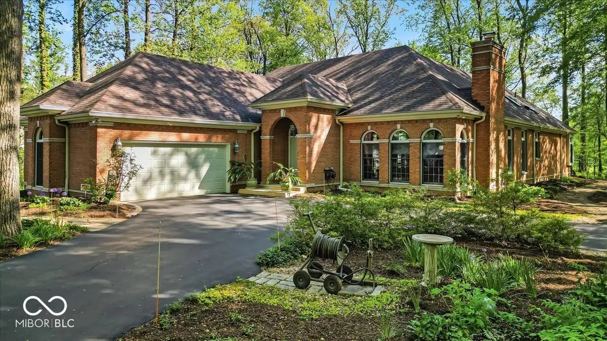 Photo of 10561 Wilson Road Brownsburg, IN 46112