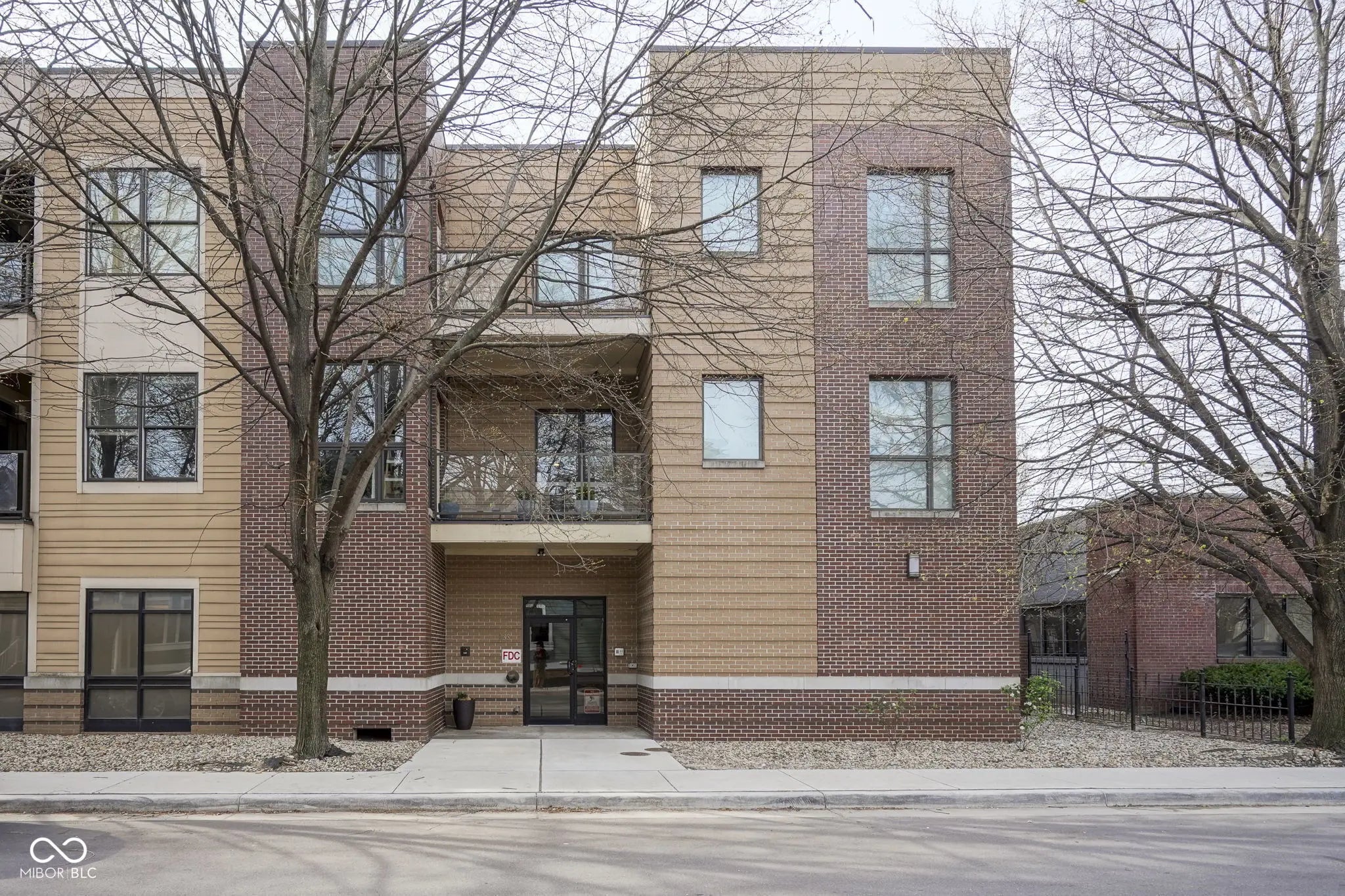 233 E Saint Joseph Street 2g, Indianapolis