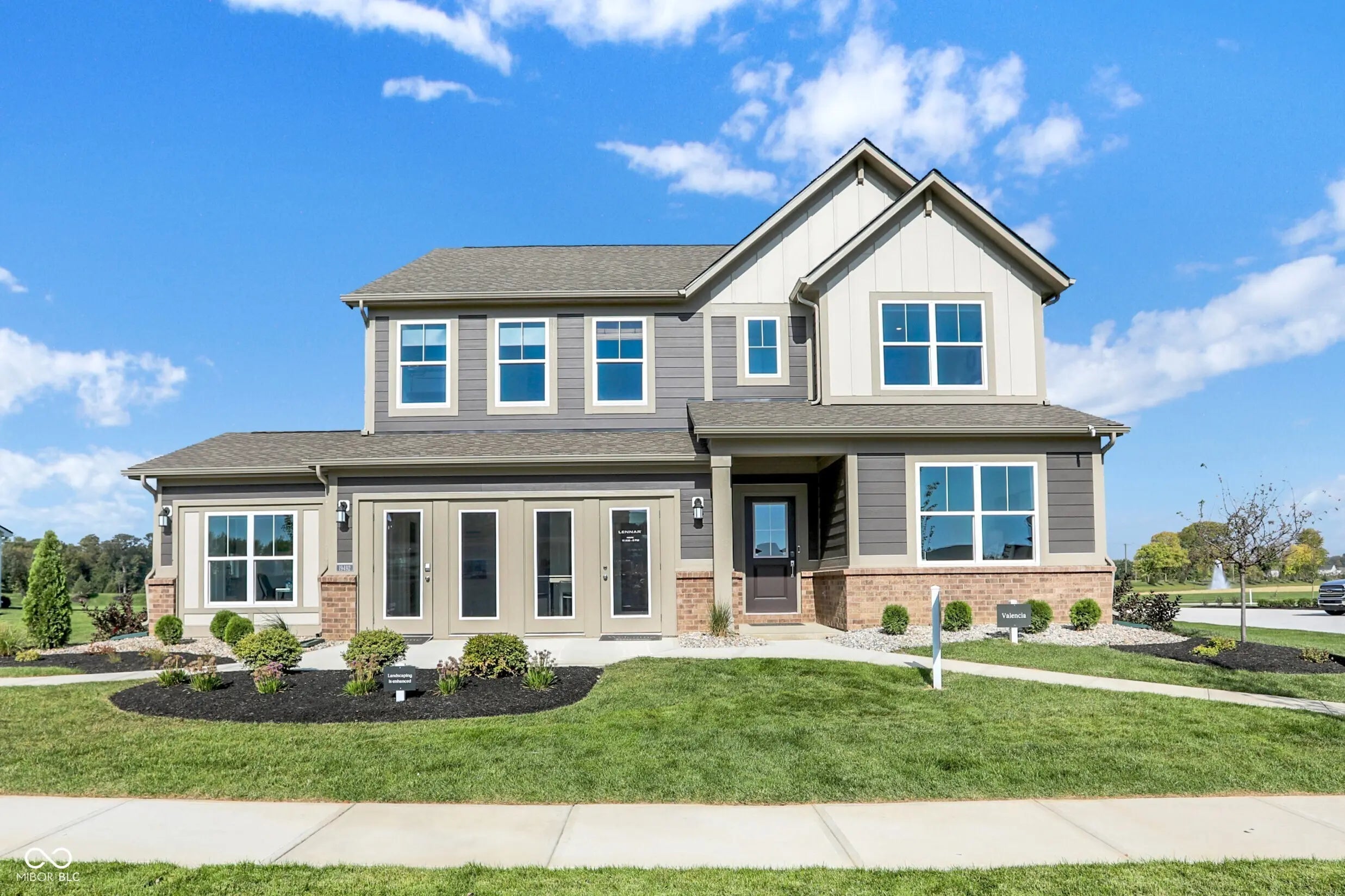 19492 Lewis Circle, Westfield