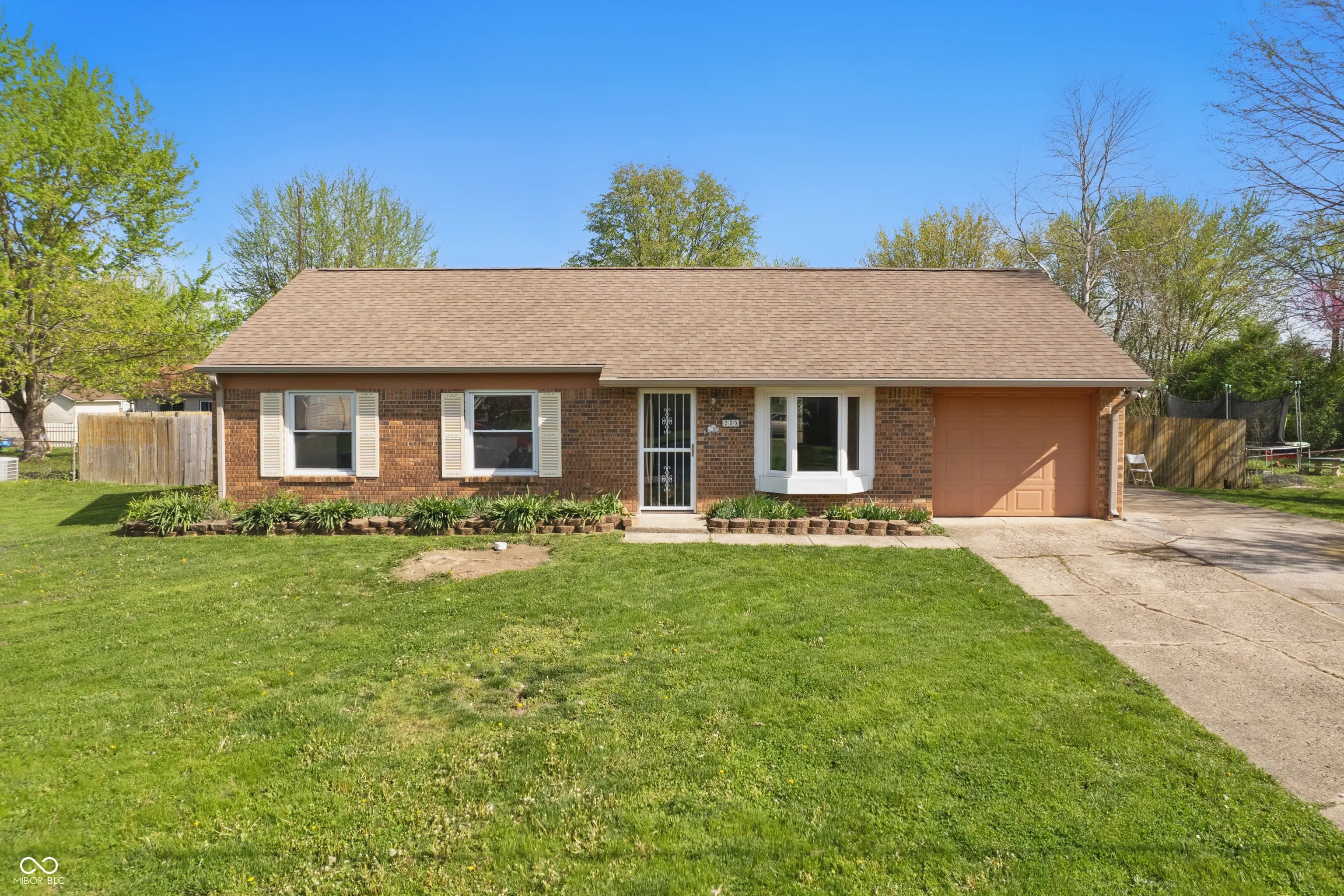 250 3 Notch Lane, Bargersville