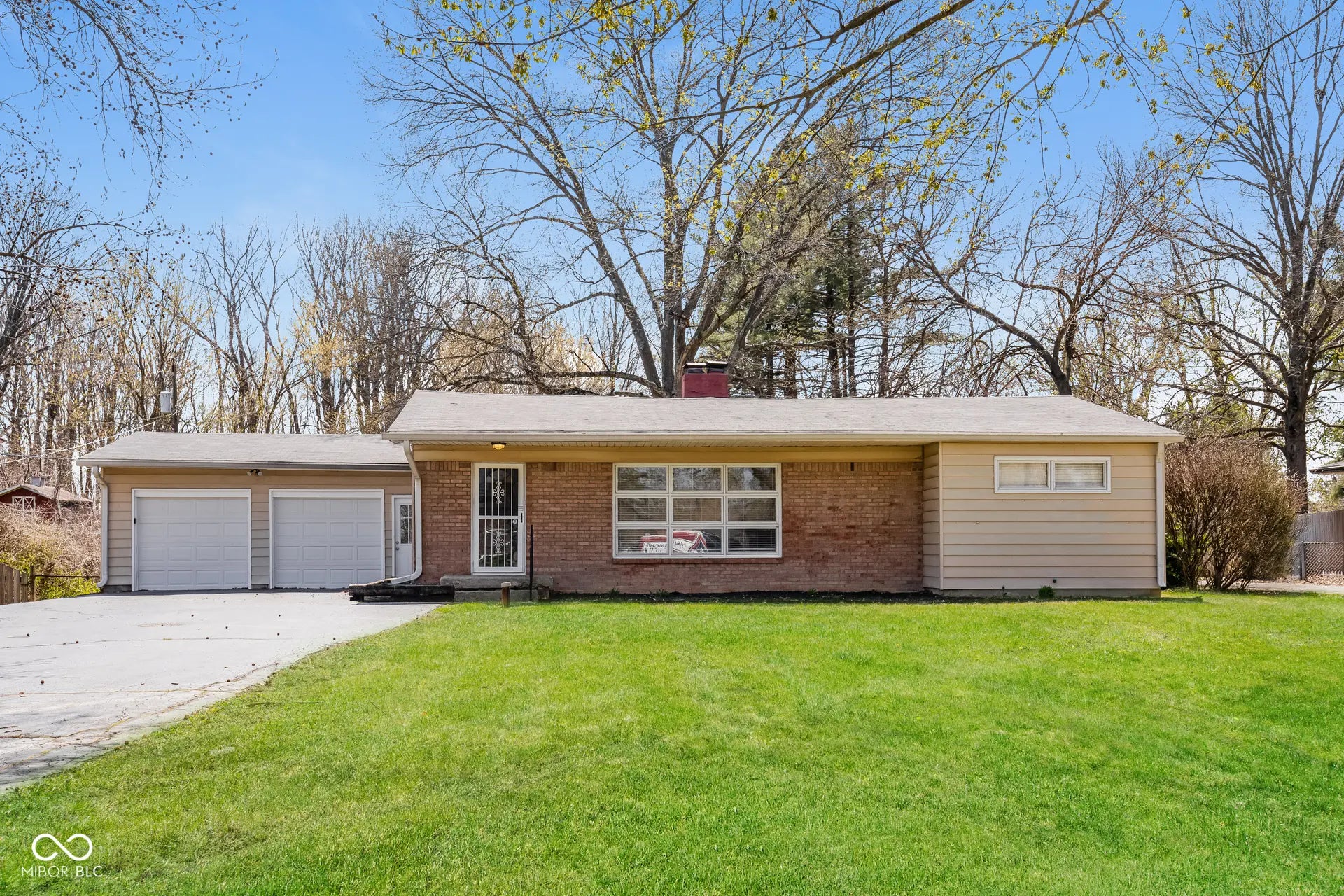 9535 E Michigan Street, Indianapolis