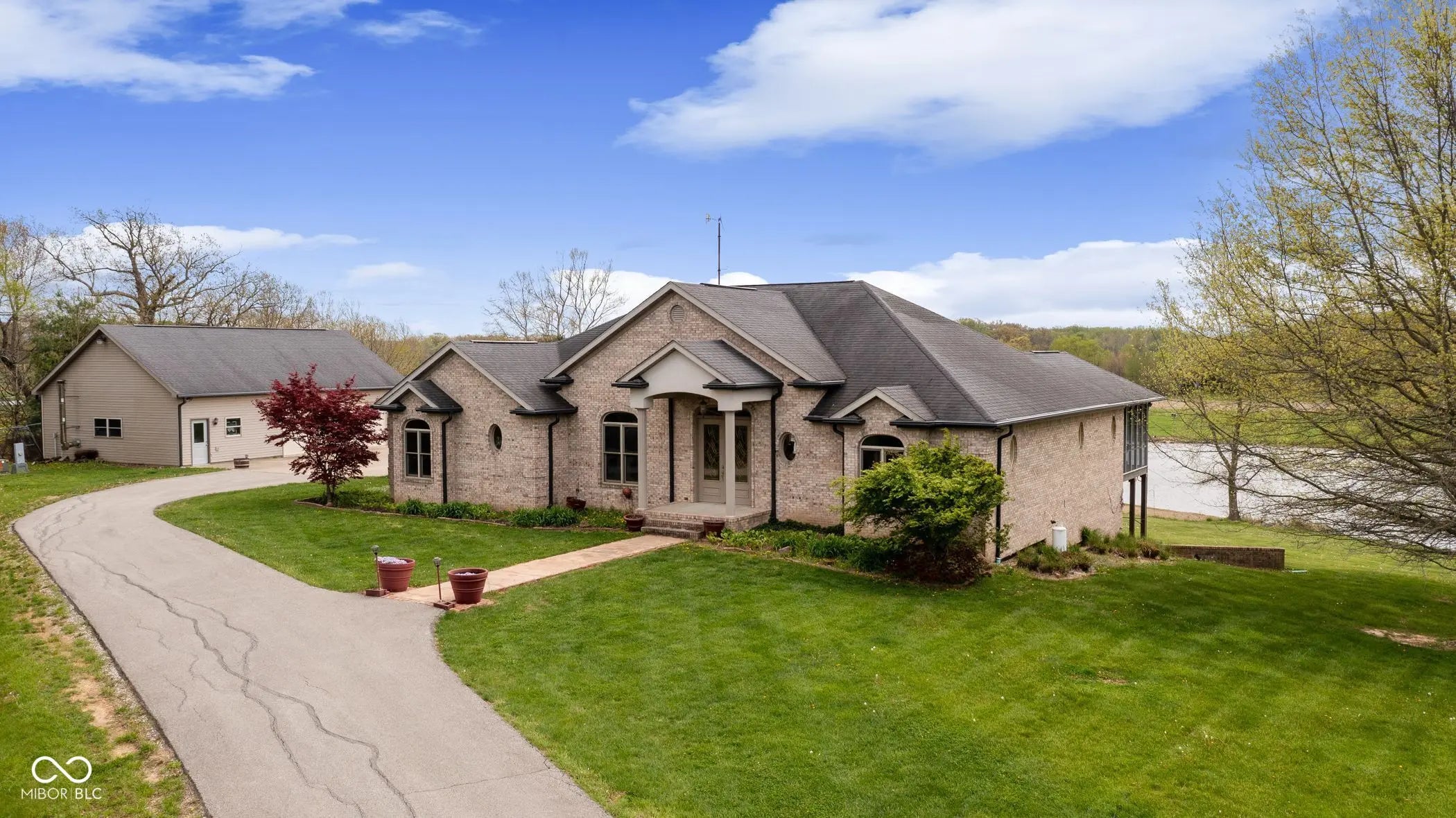 5619 W County Road 200 North, Brownstown