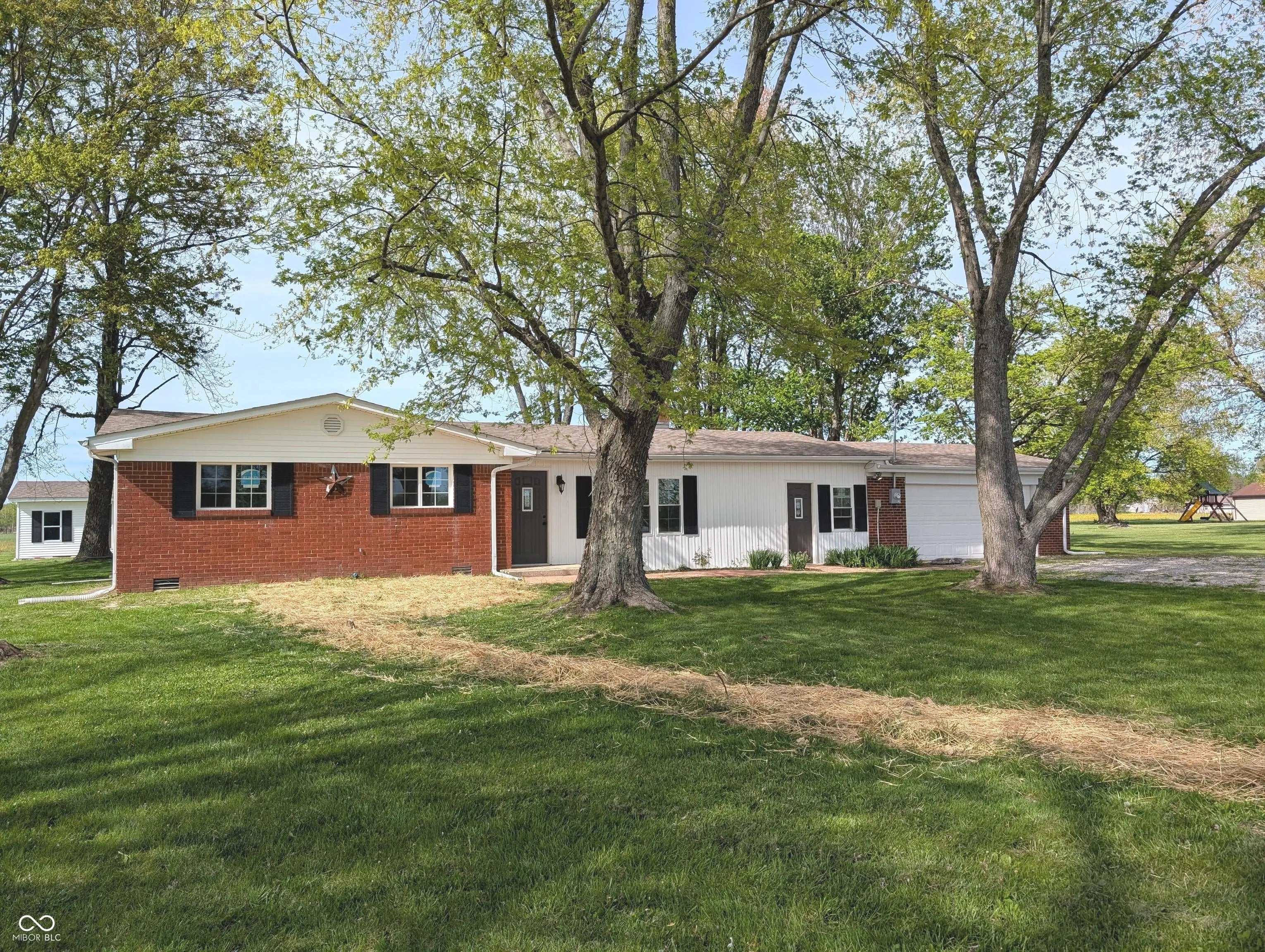 Photo of 5130 E County Road 300 N Butlerville, IN 47223
