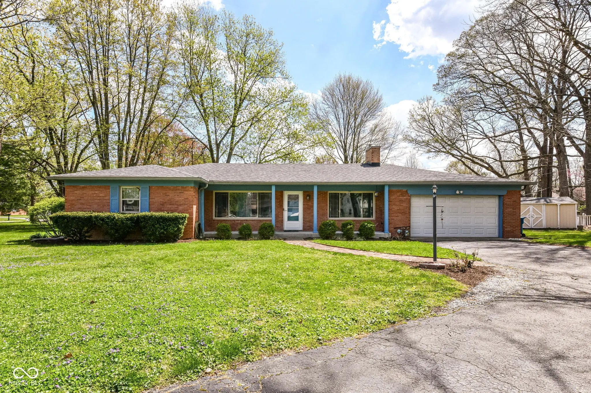 1101 Oakwood Trail, Indianapolis