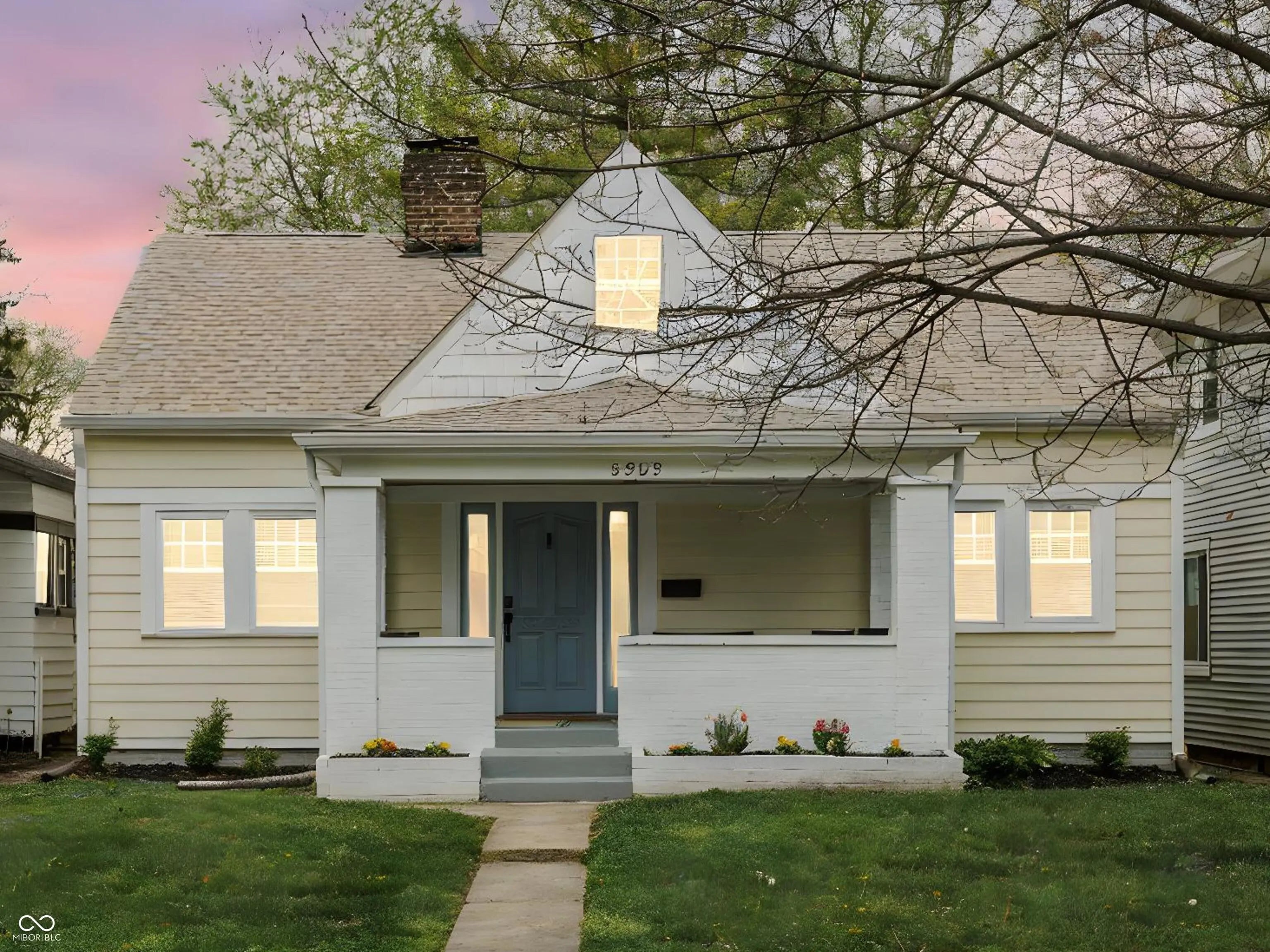 5252 N College Avenue, Indianapolis
